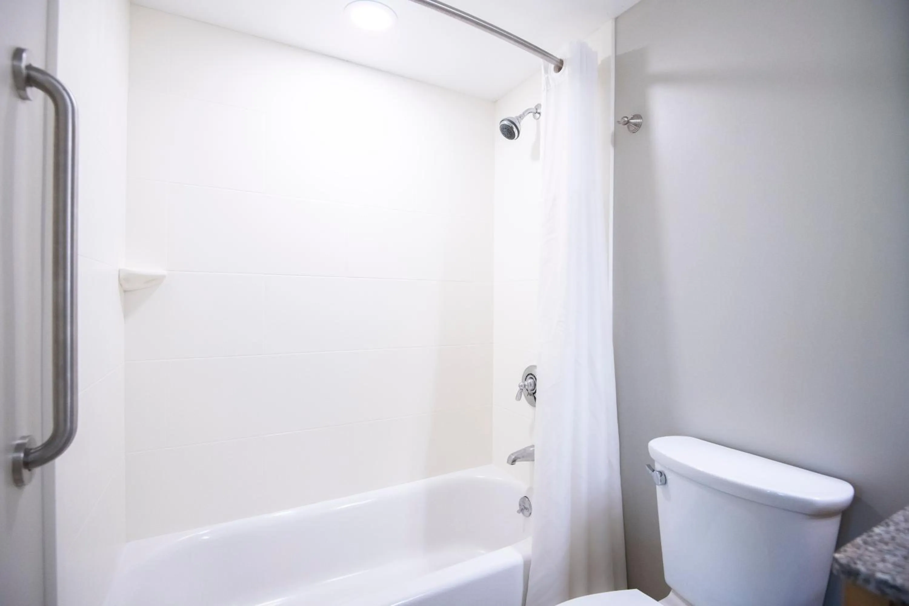 Bathroom in Seasider Motel