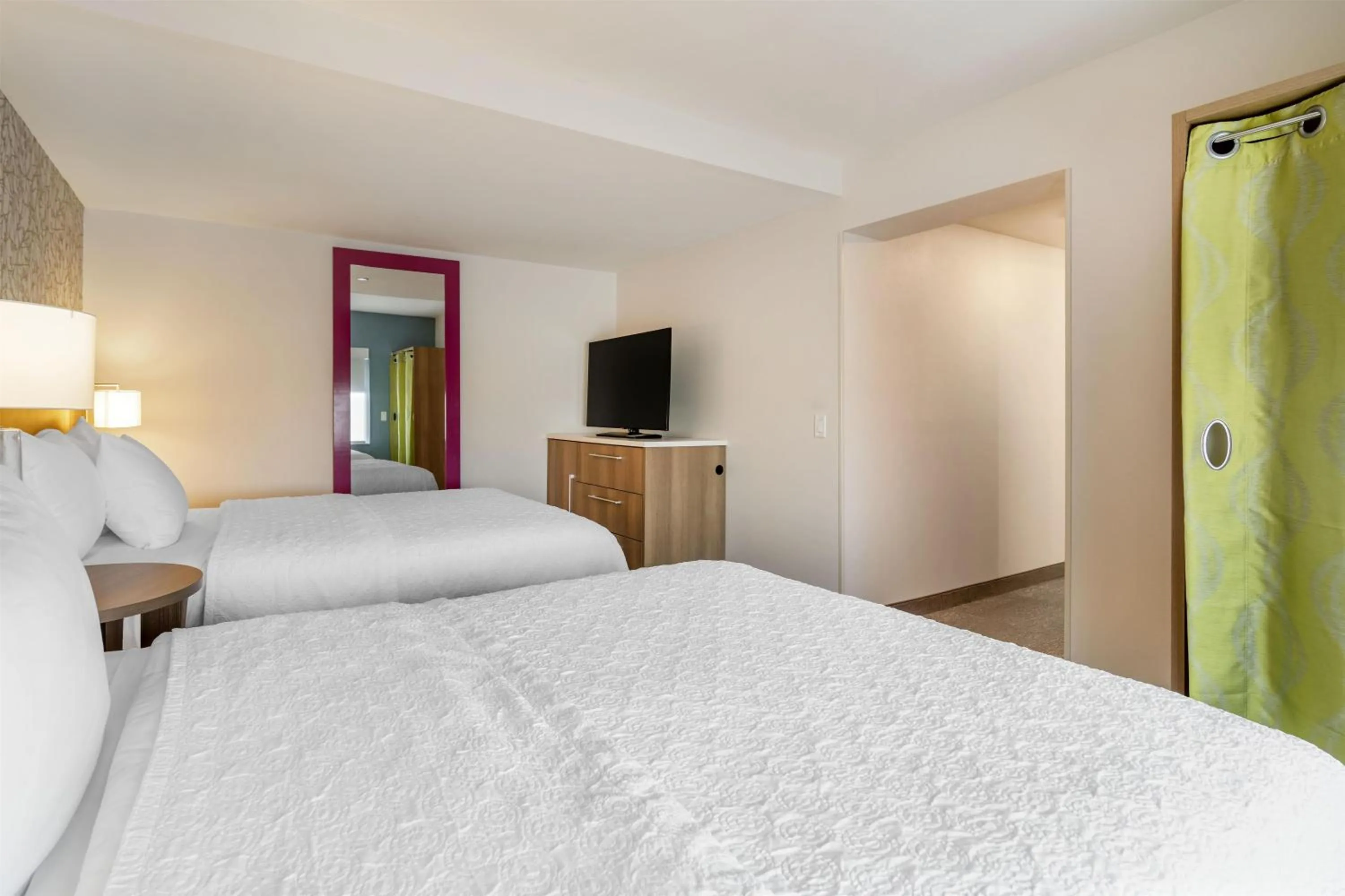 Bed in Home2 Suites by Hilton Bangor