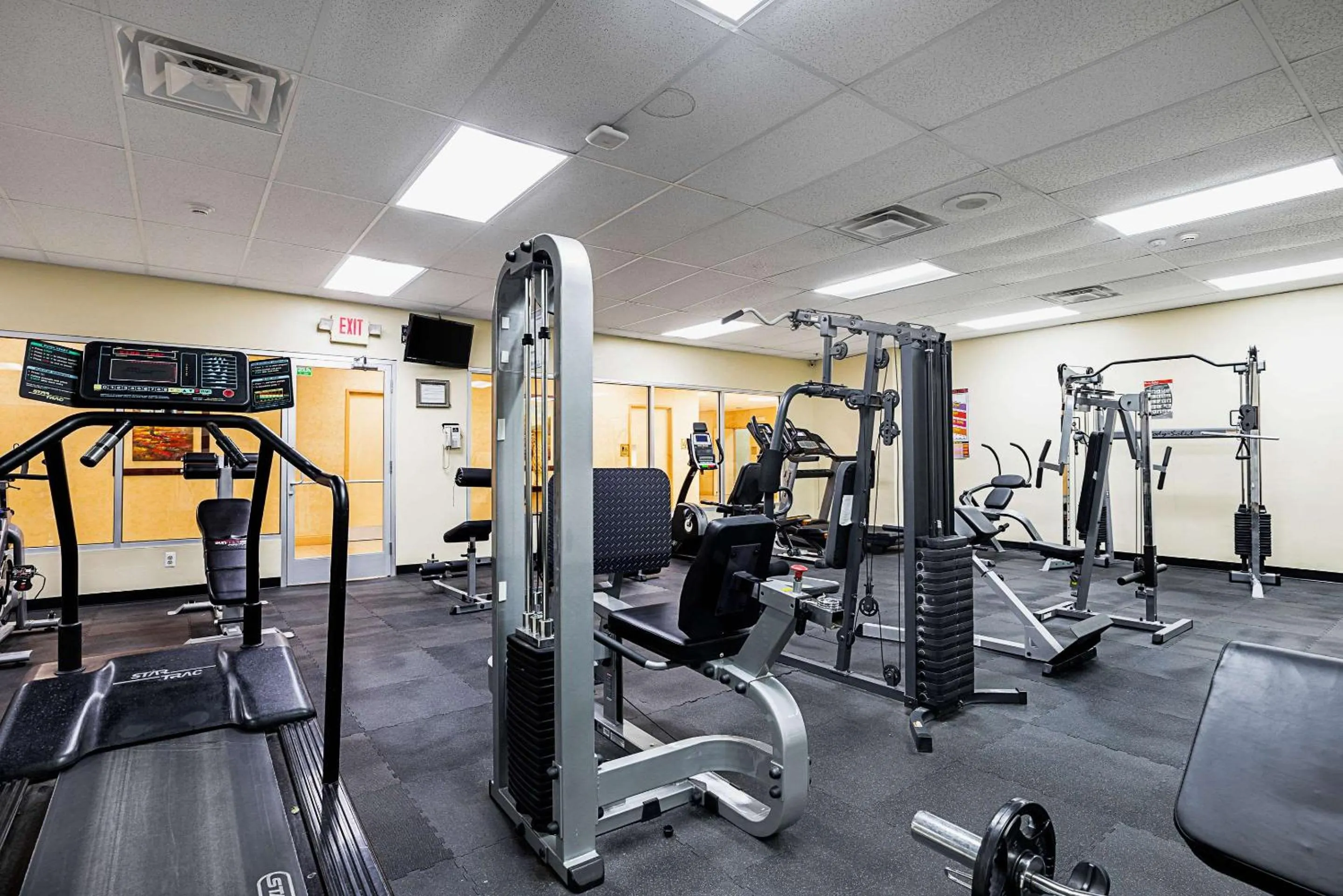 Fitness centre/facilities in Quality Inn & Suites Coldwater near I-69