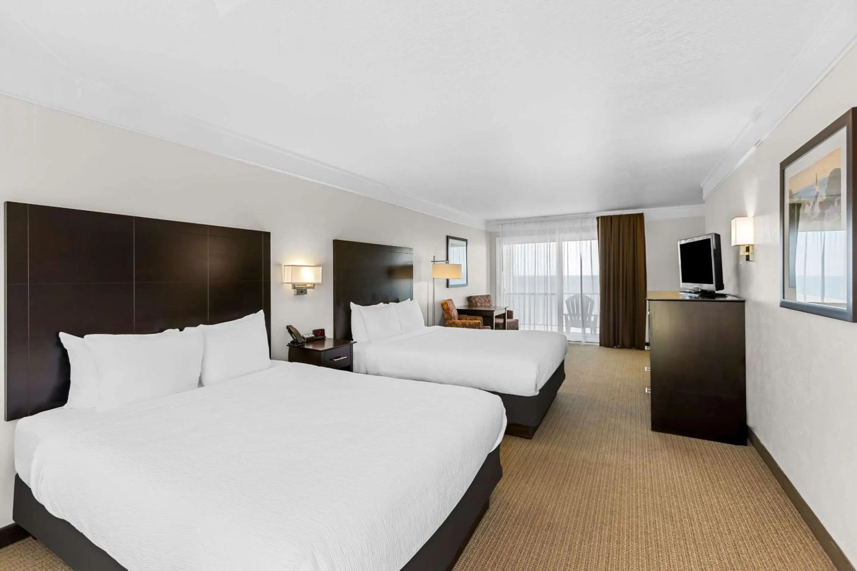 Bedroom, Bed in Quality Inn Lakefront