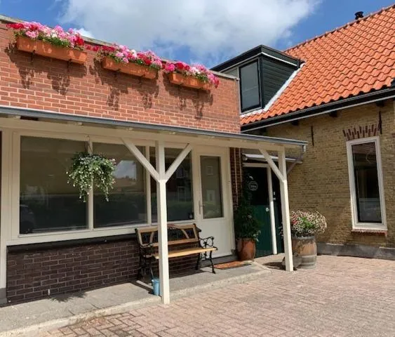 Facade/entrance in Oostvoornsch Gastenverblijf