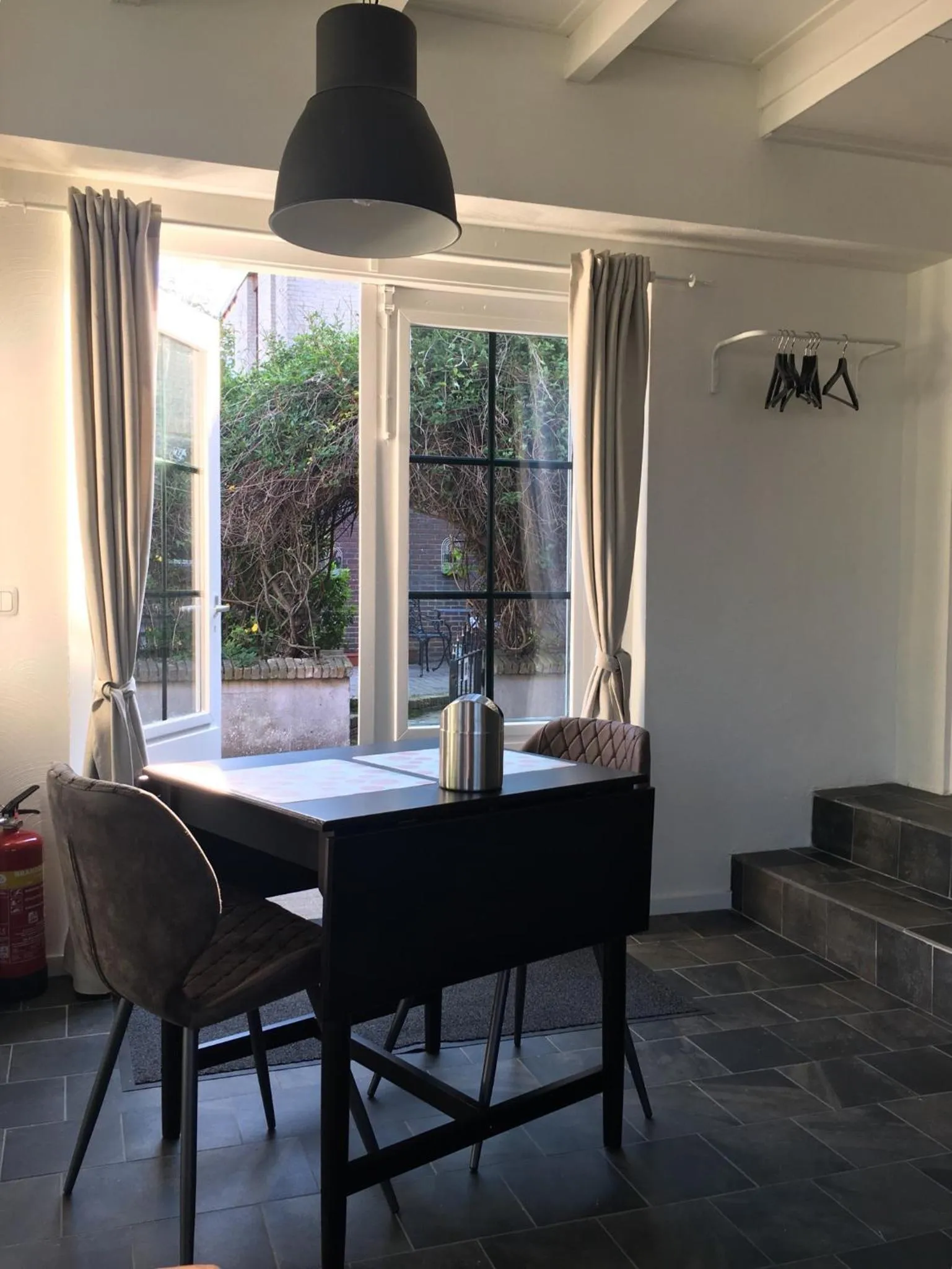 Seating area in Oostvoornsch Gastenverblijf