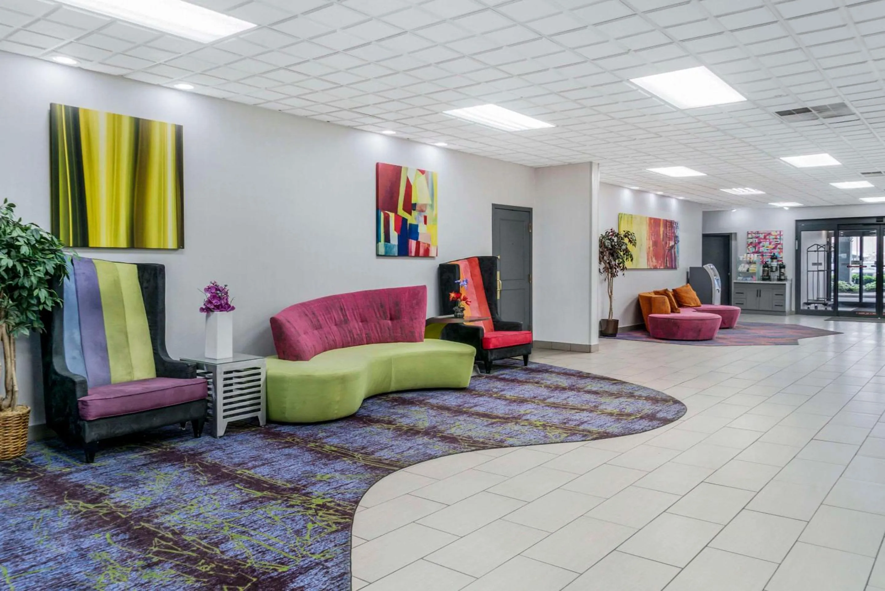 Lobby or reception in Quality Inn & Suites Banquet Center