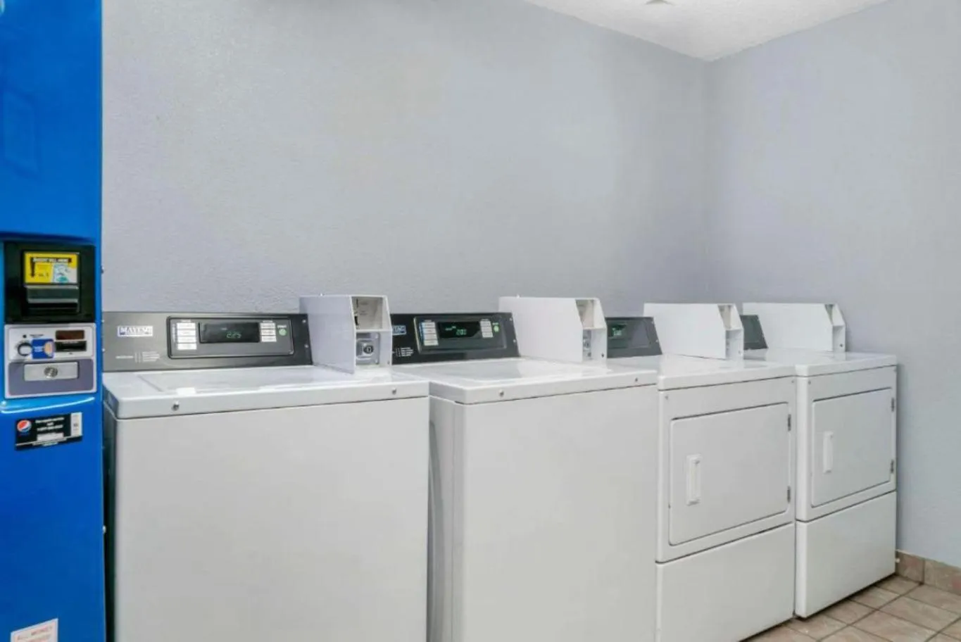 laundry in Quality Inn & Suites Banquet Center