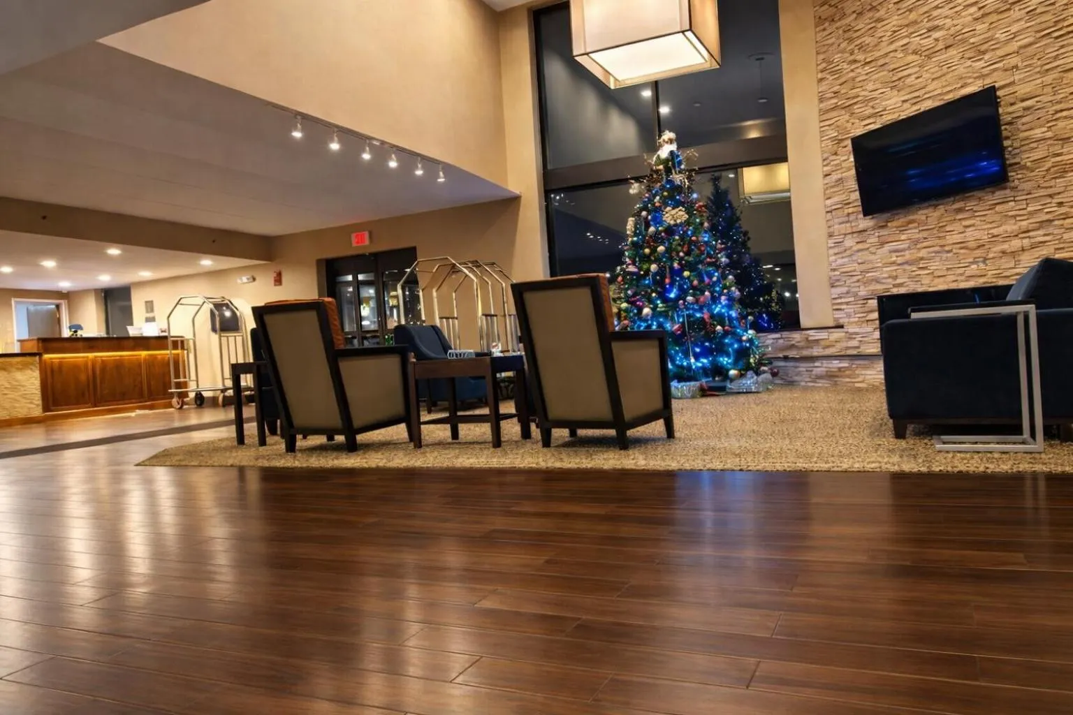 Lobby or reception in Comfort Inn Farmington Hills - Novi-Royal oaks-Southfield-Detroit Northwest