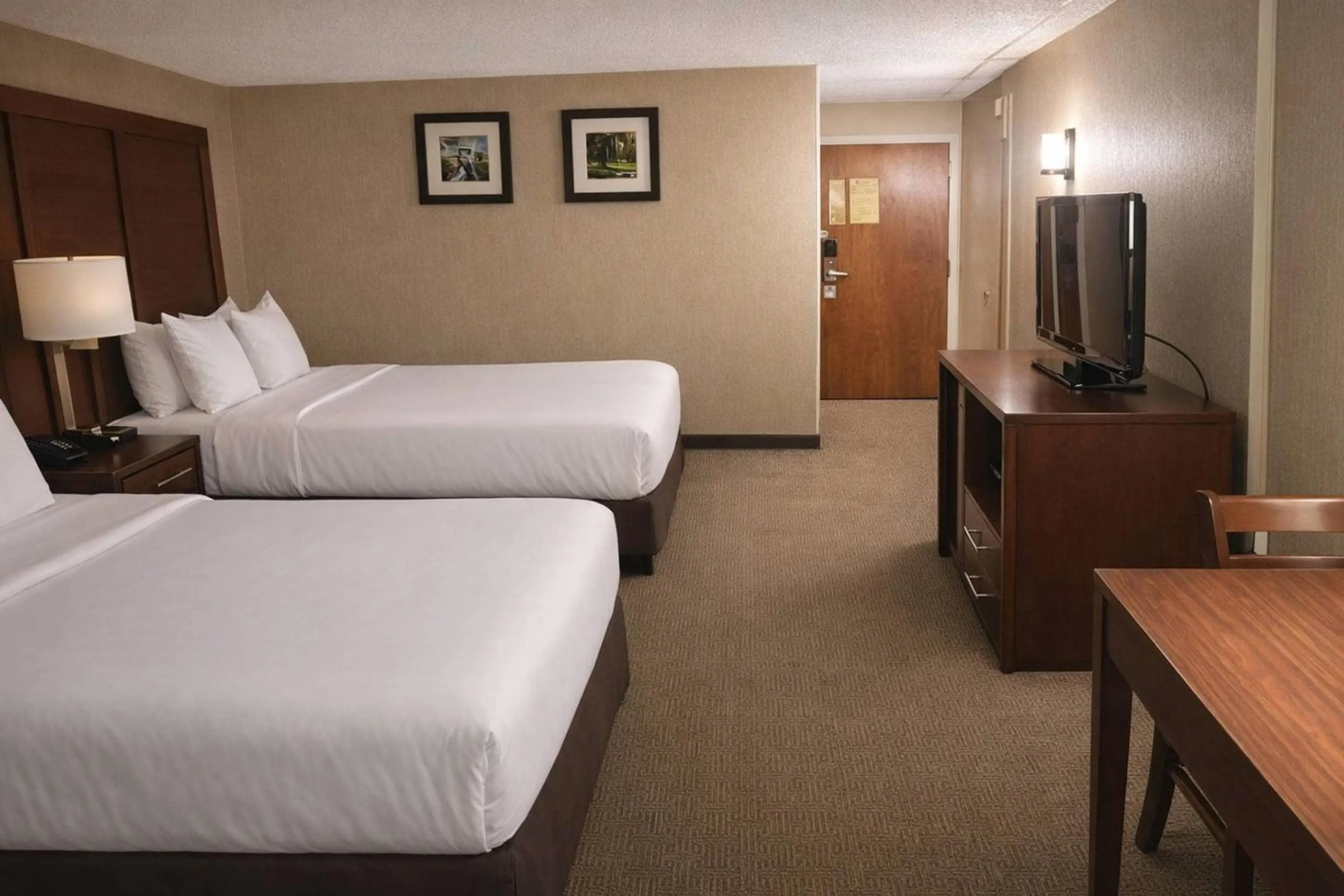 Bedroom, Bed in Comfort Inn Farmington Hills - Novi-Royal oaks-Southfield-Detroit Northwest