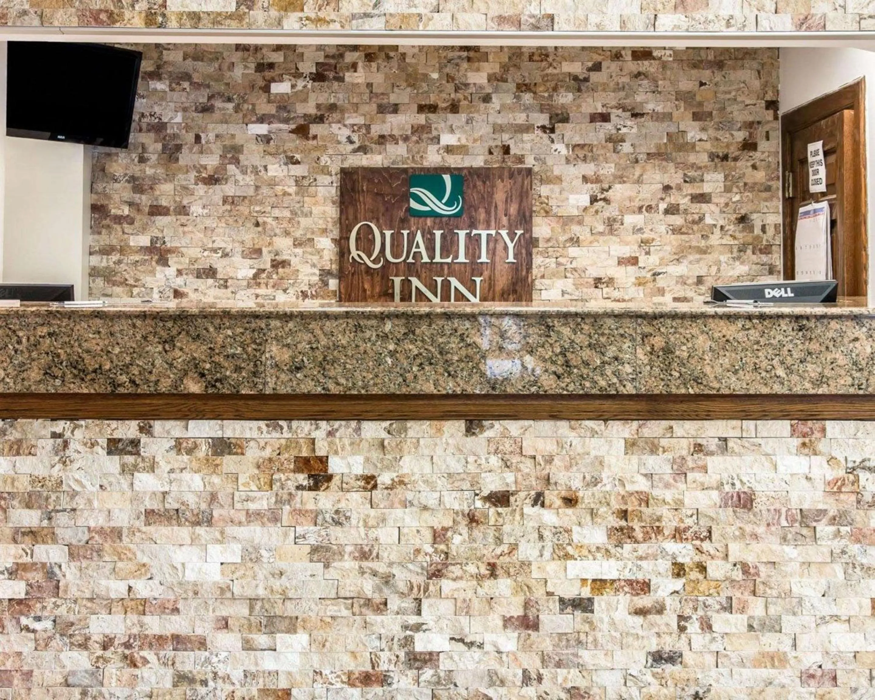 Lobby or reception in Quality Inn