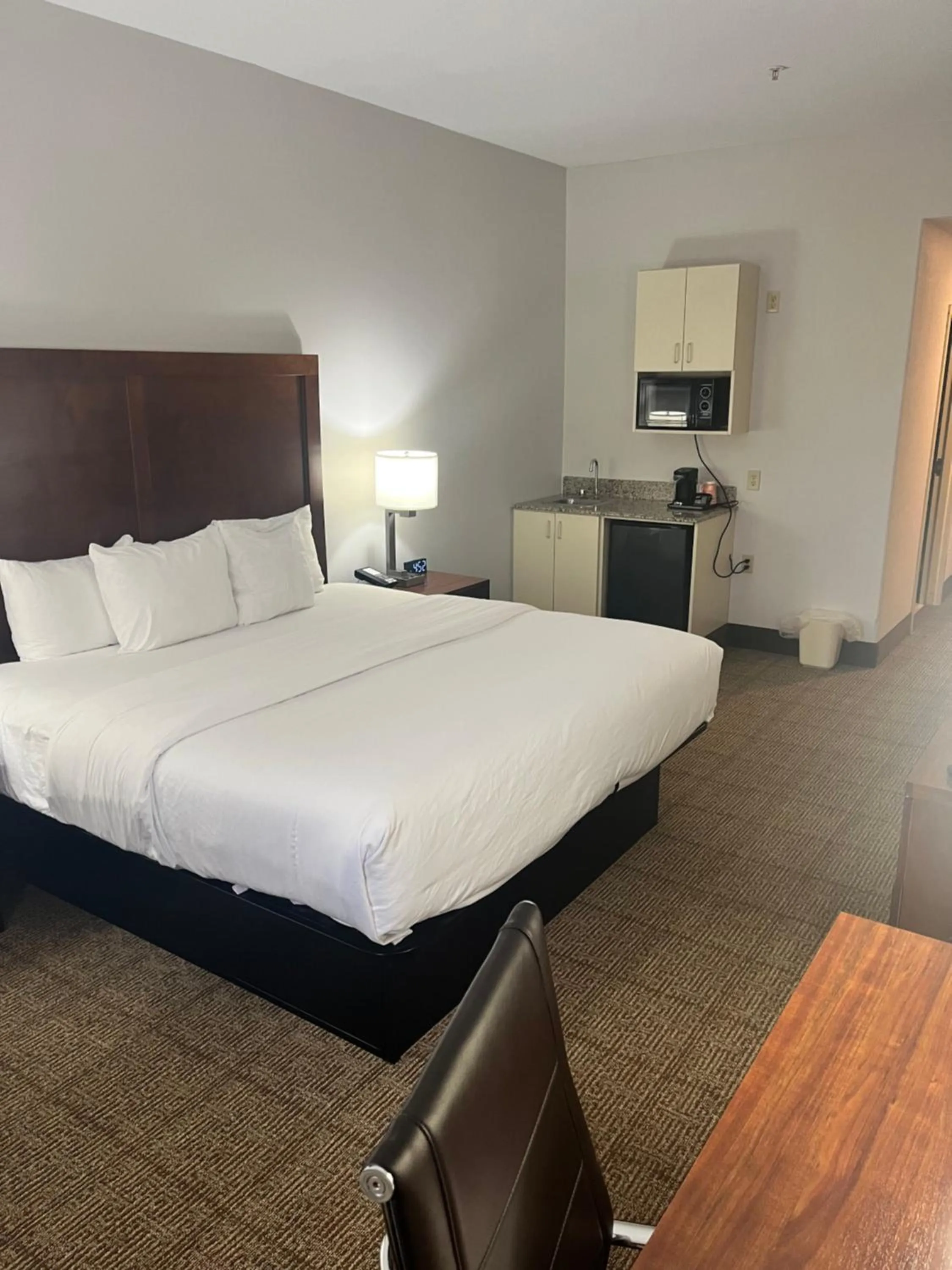 Coffee/tea facilities in Comfort Inn & Suites Jackson North