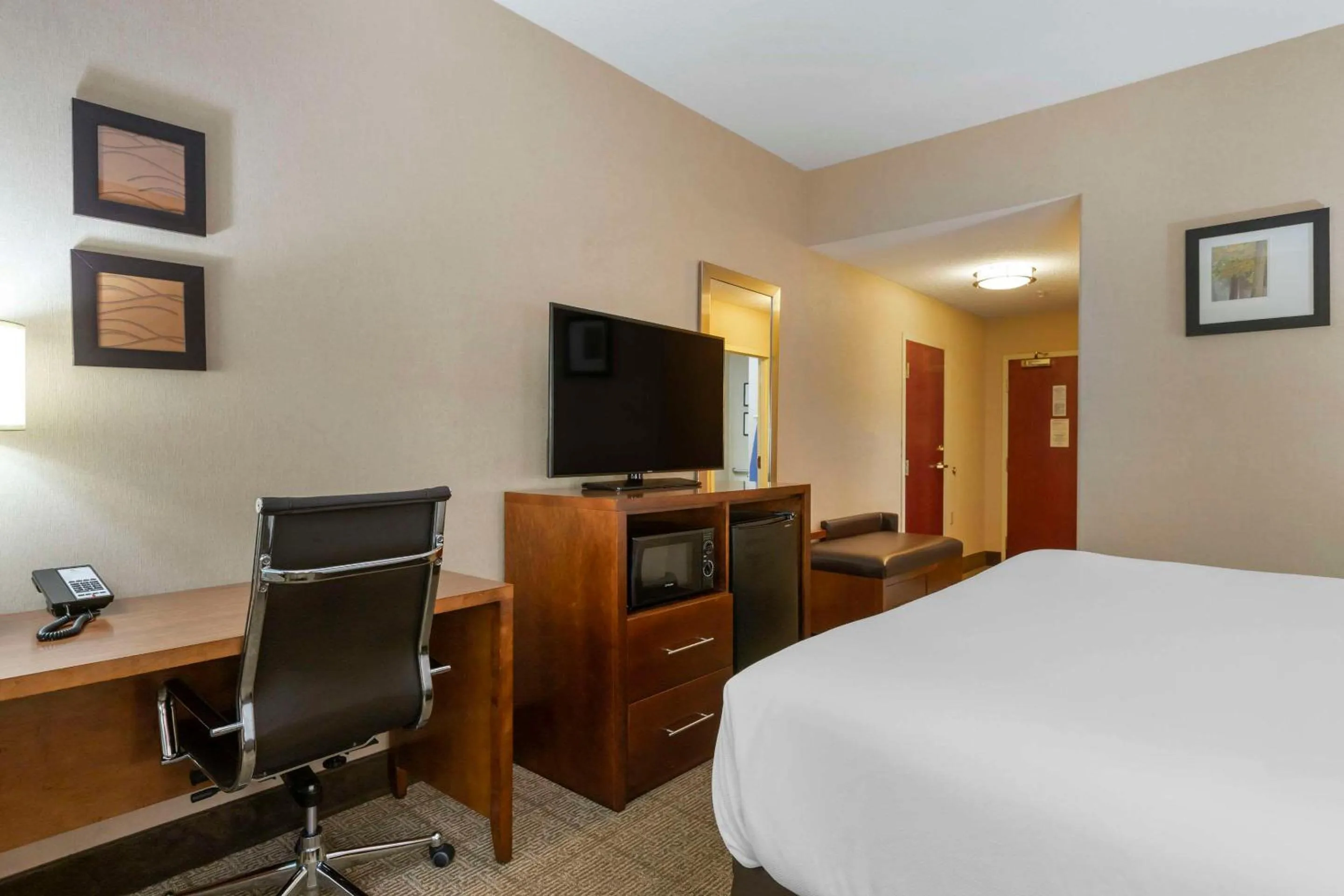 Bedroom in Comfort Inn & Suites Jackson North