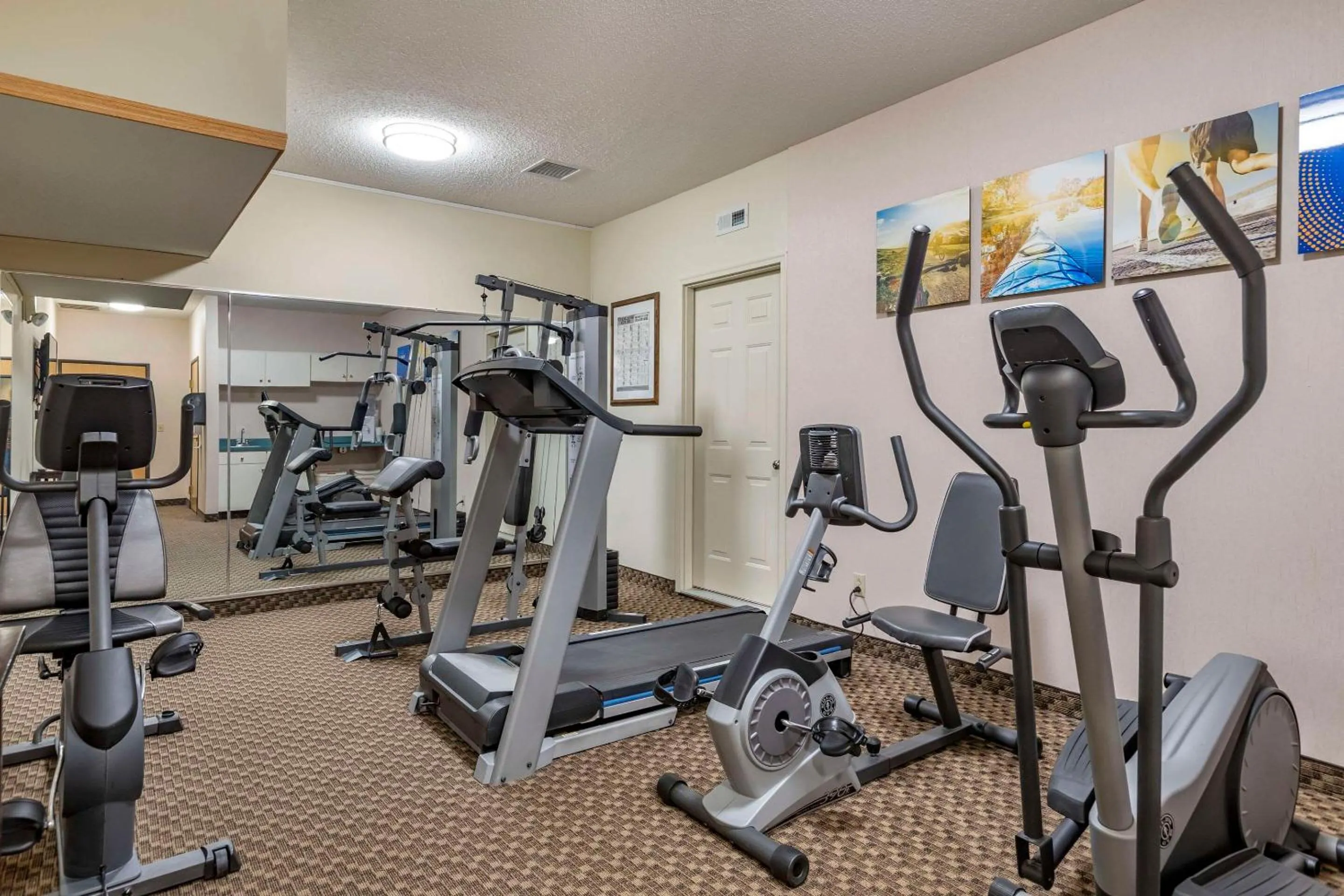 Fitness centre/facilities in Comfort Inn Charlotte