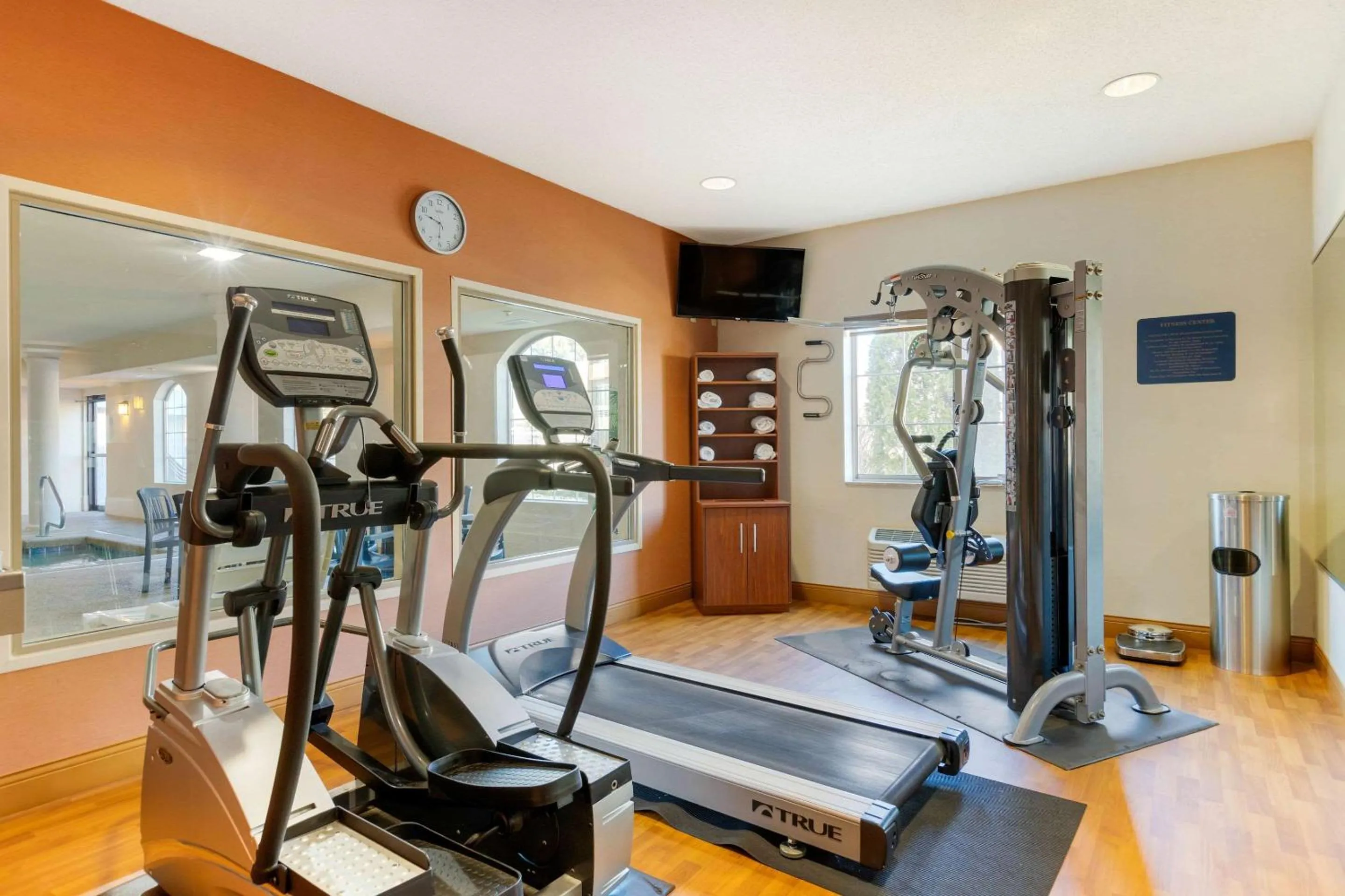 Fitness centre/facilities in Comfort Suites Stevensville - St Joseph