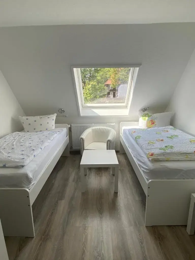 Standard Twin Room (separate beds) in Hotel Braunlage Standard Twin Room (separate beds) in Hotel Braunlage