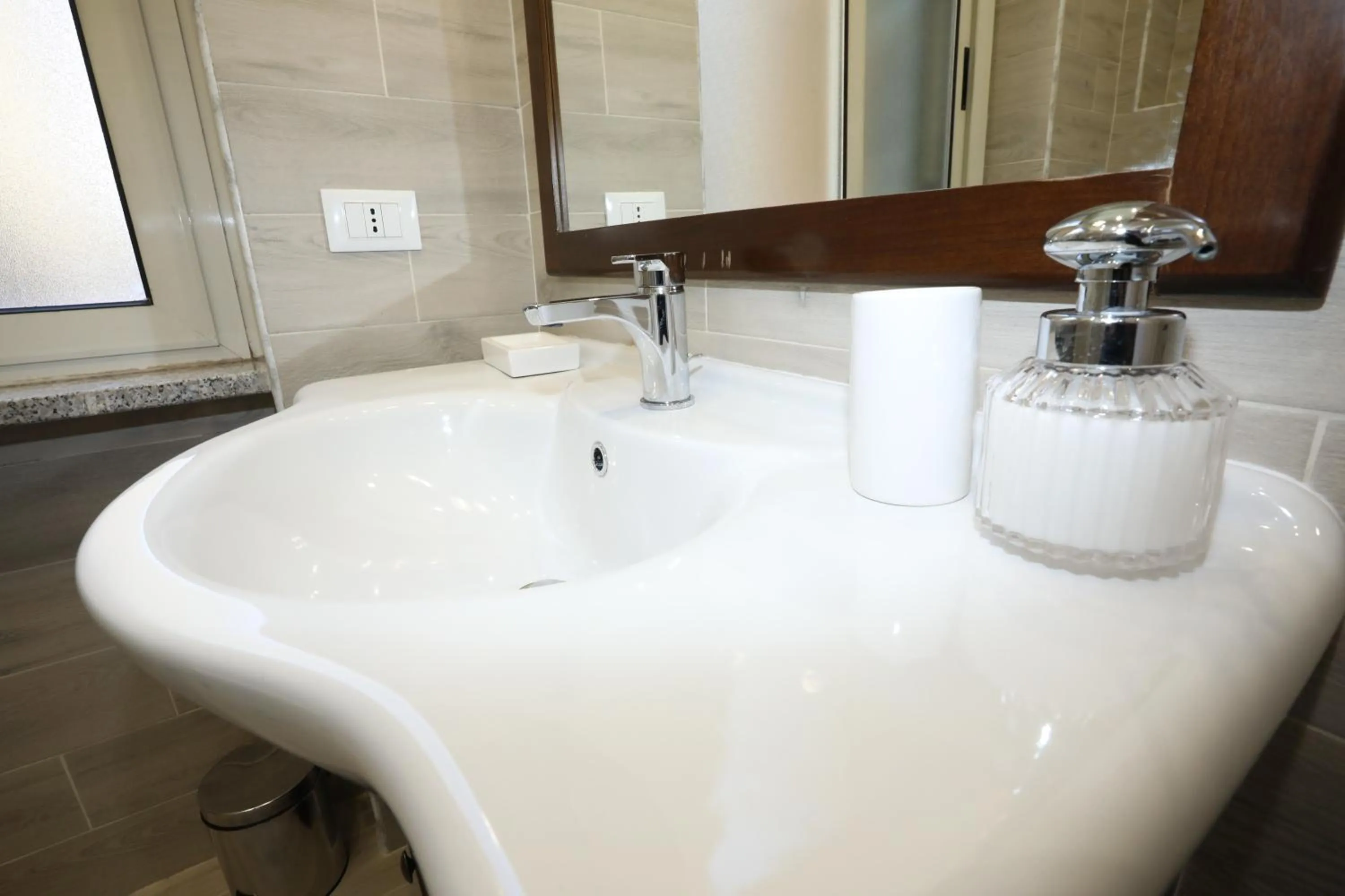 Toilet in Unique luxury apartment and rooms