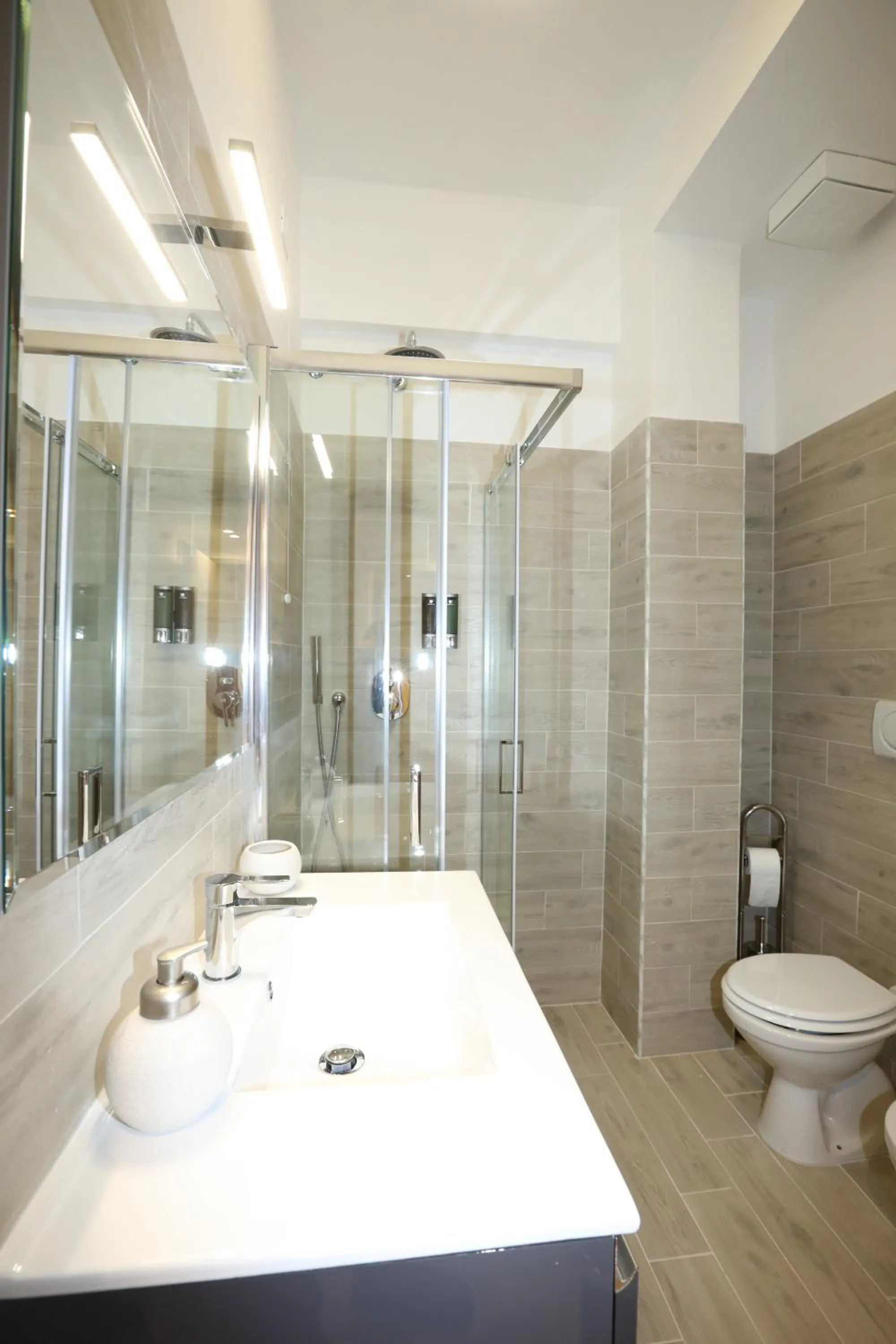 Shower in Unique luxury apartment and rooms