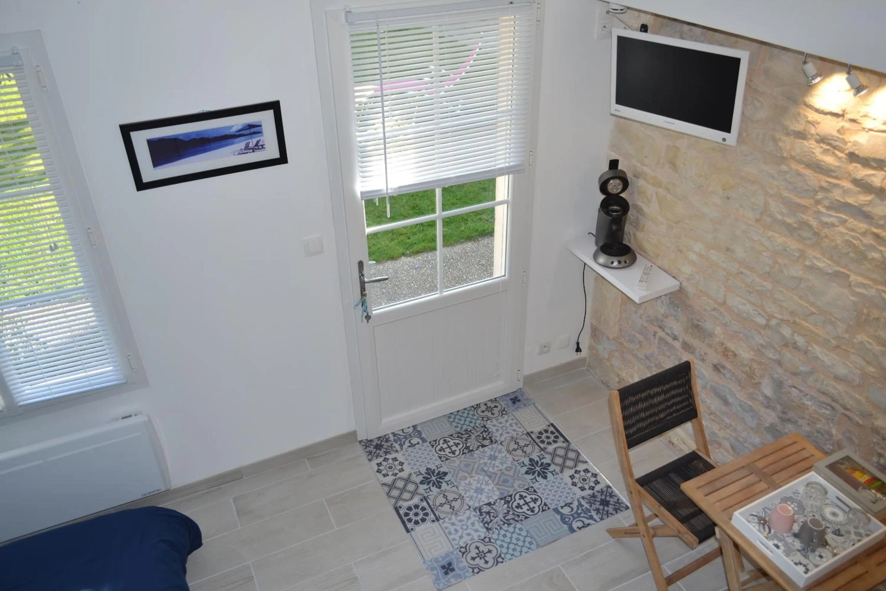 Bedroom in L'instant bleu