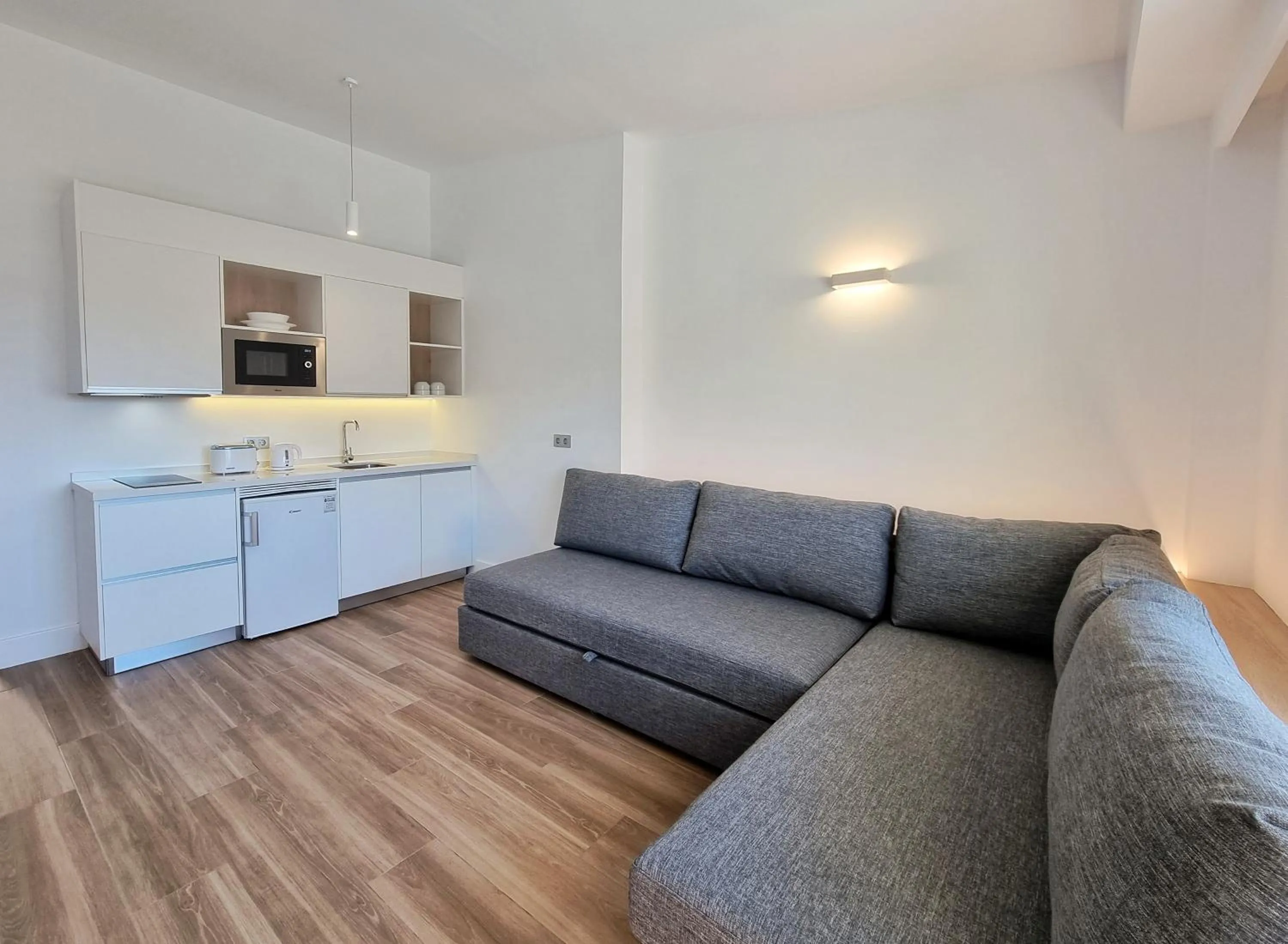 Kitchen or kitchenette in Laguna Park 1