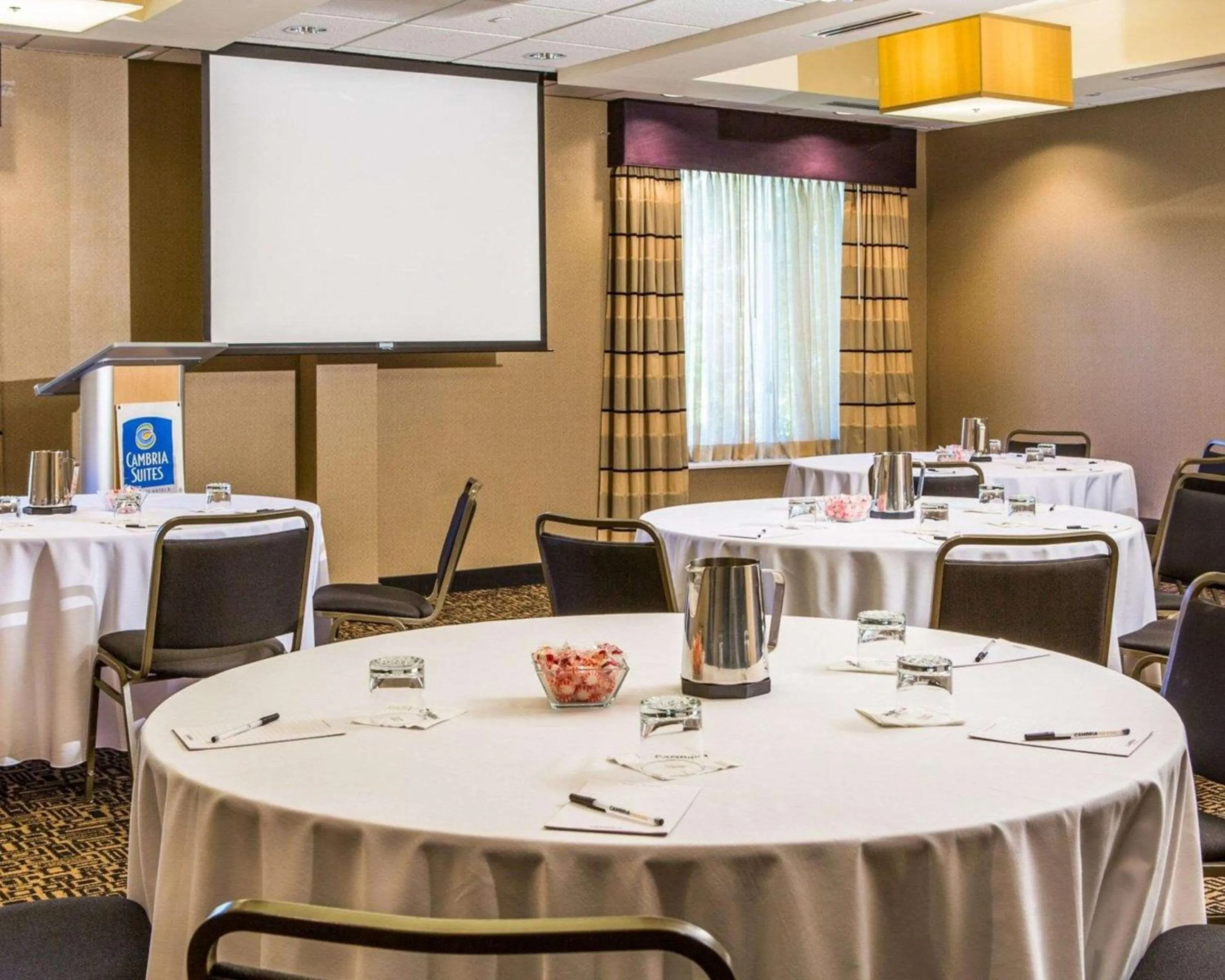 Meeting/conference room in Cambria Hotel Traverse City