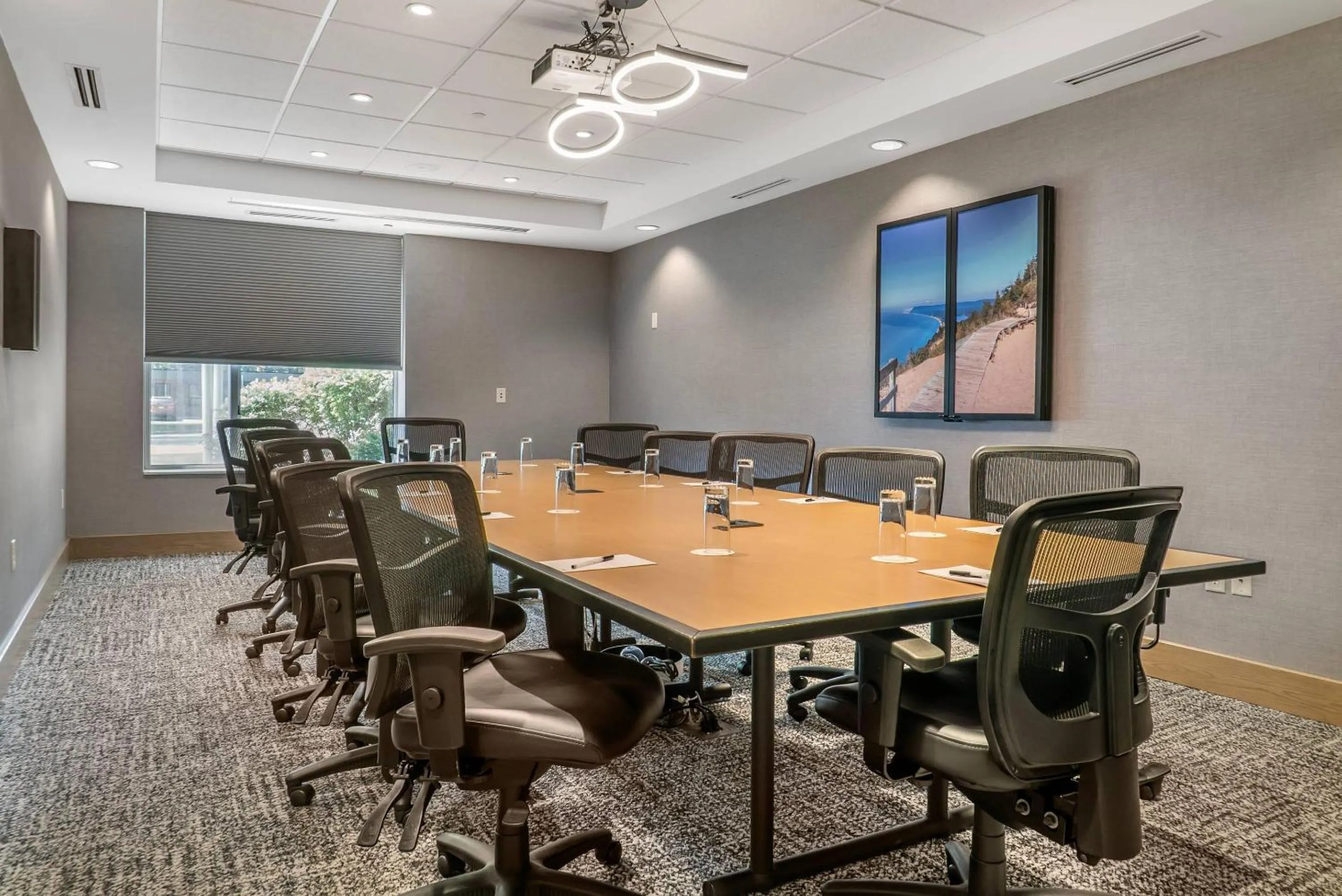 Meeting/conference room in Cambria Hotel Traverse City