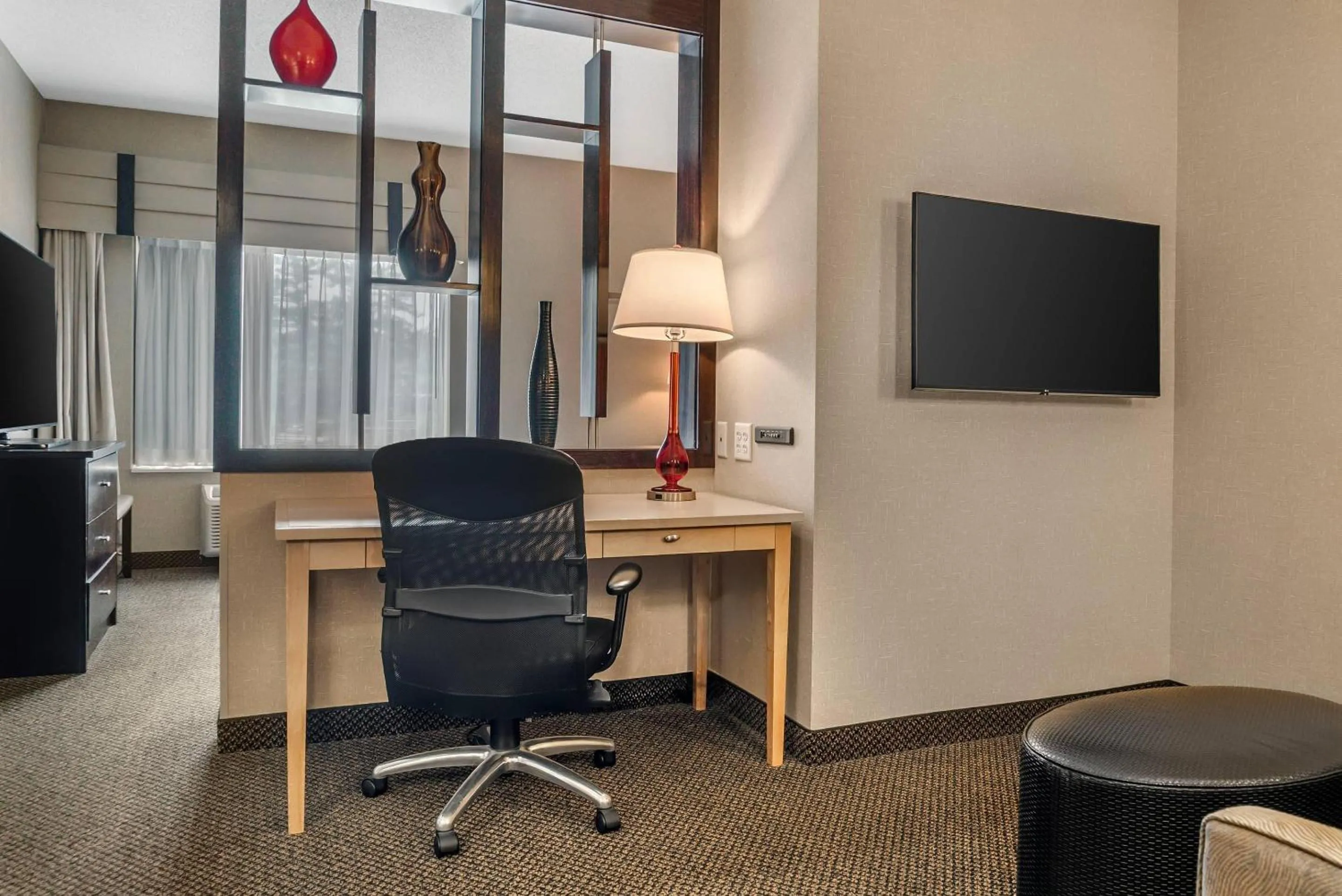 Bedroom in Cambria Hotel Traverse City