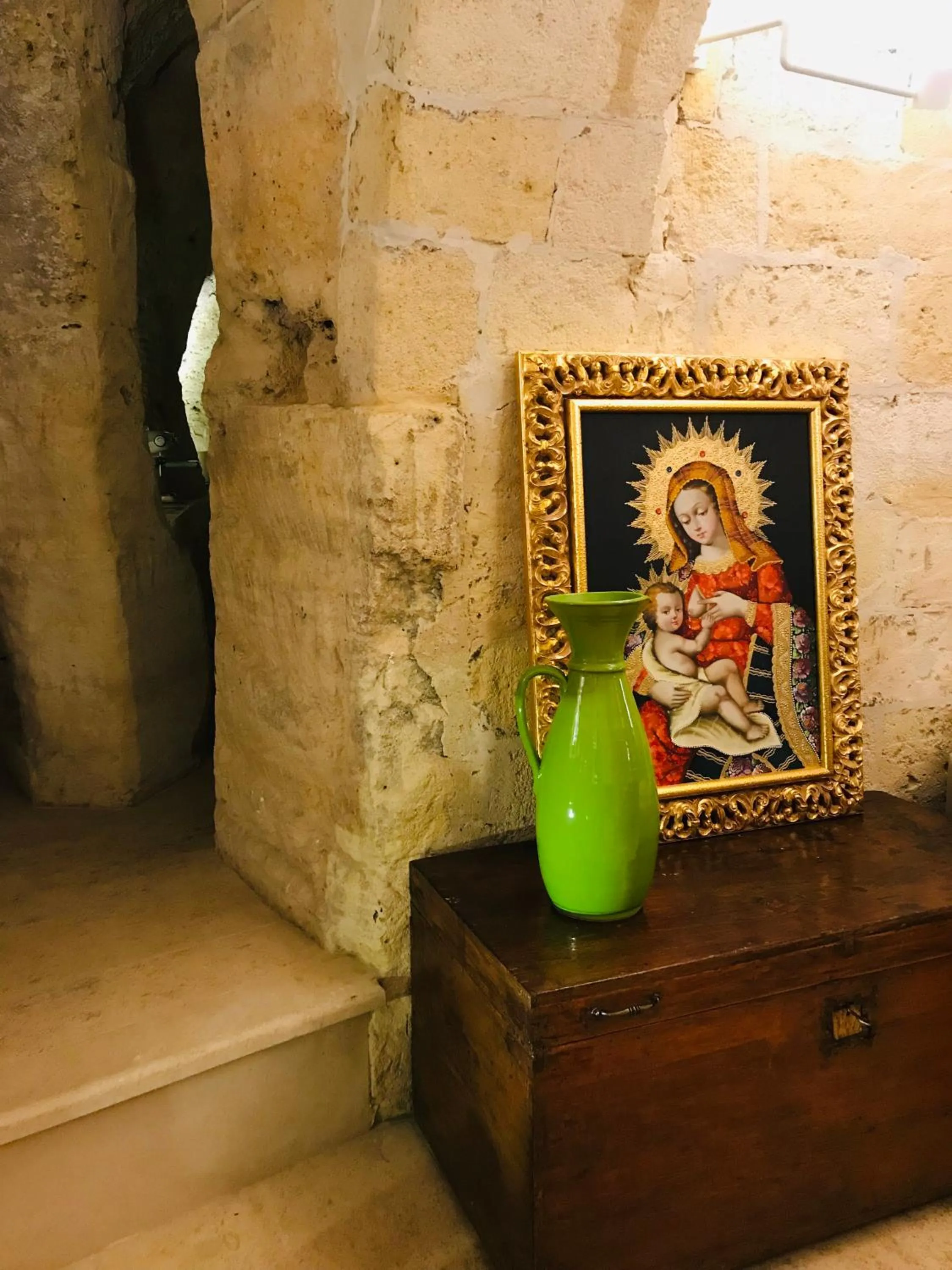 Communal lounge/ TV room in Ponticelli B&B Boutique