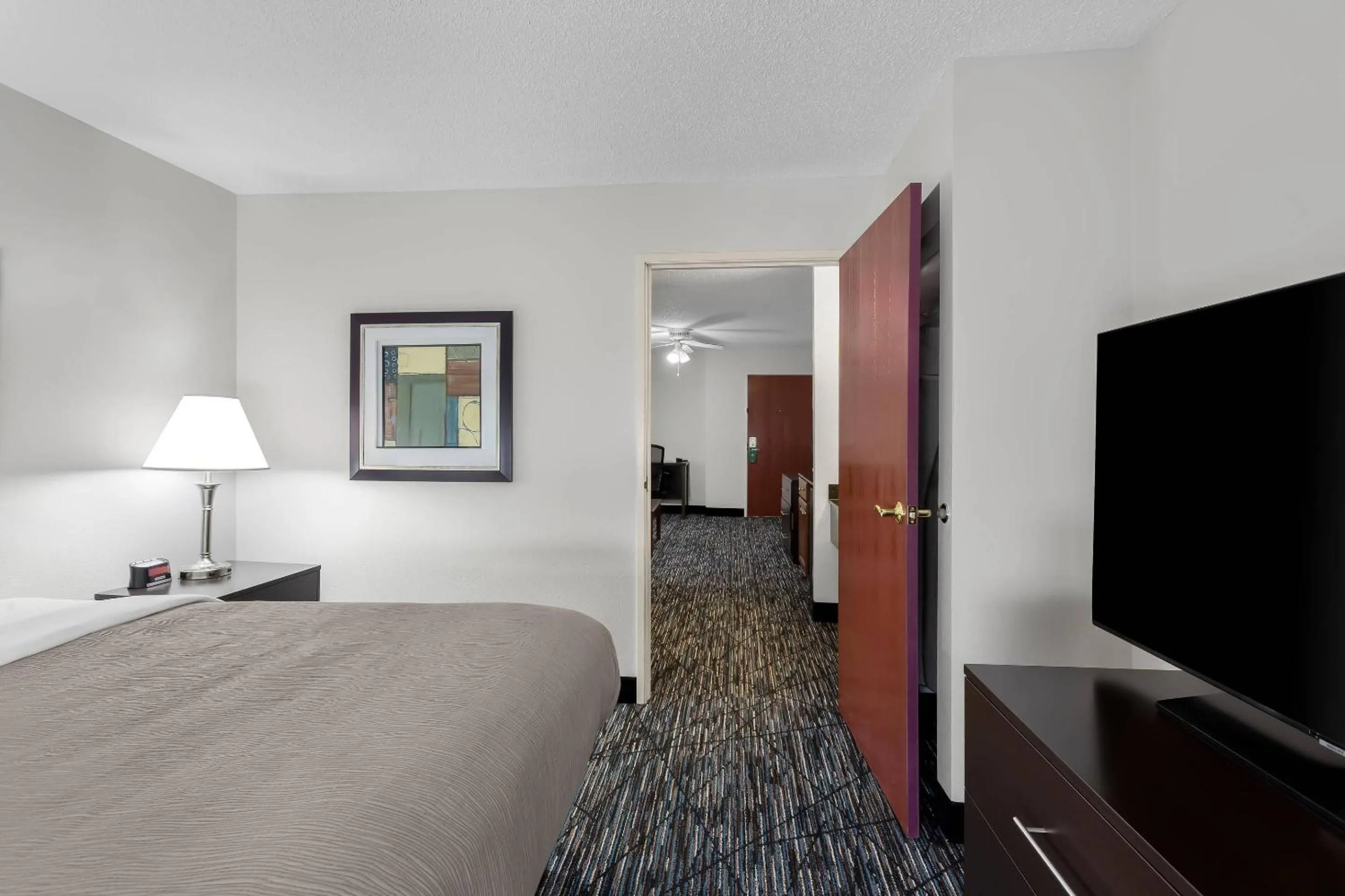 Bedroom, Bed in Quality Inn & Suites Niles