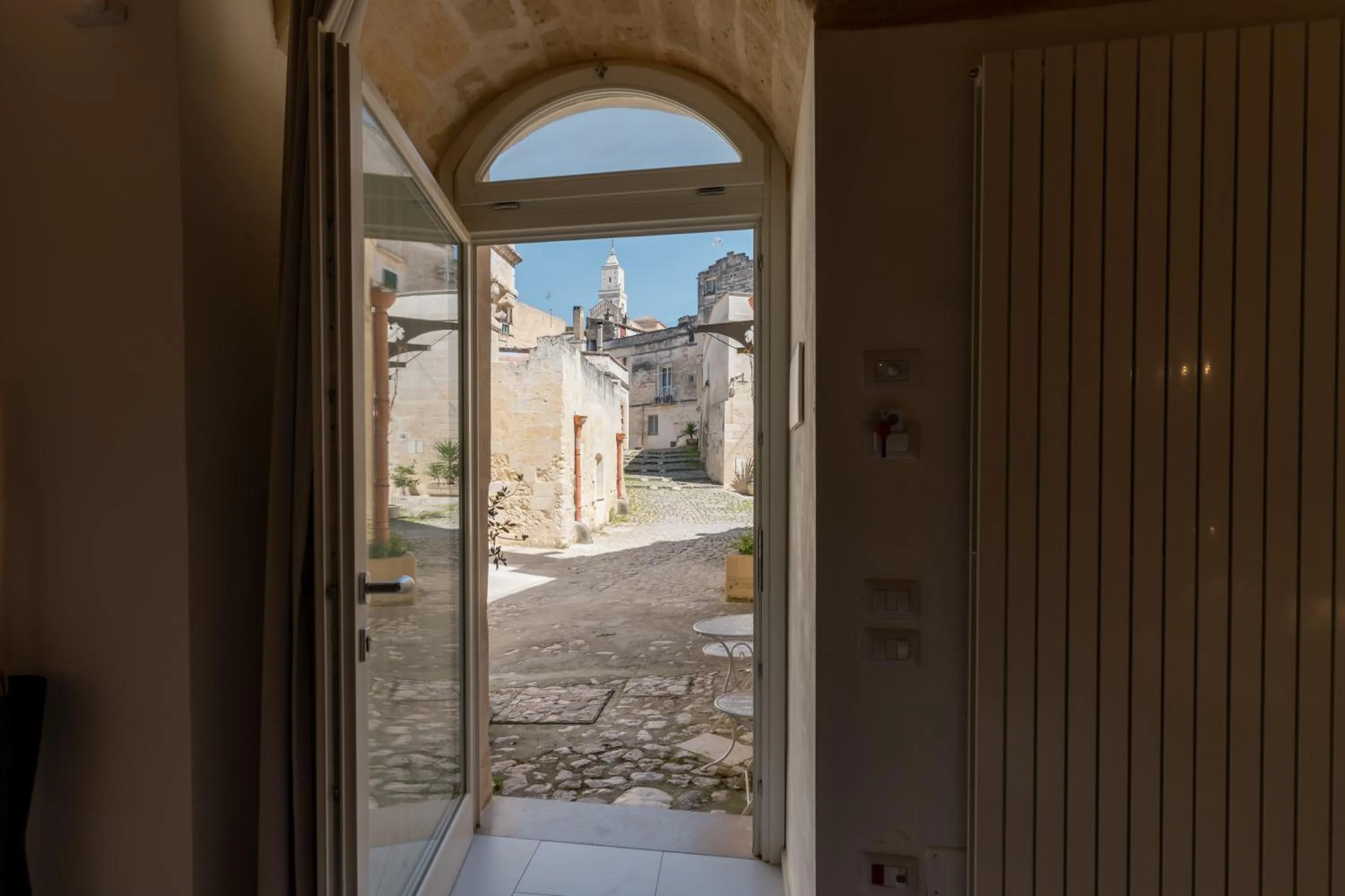 Day in Endea Suite Rooms & Lounge SPA