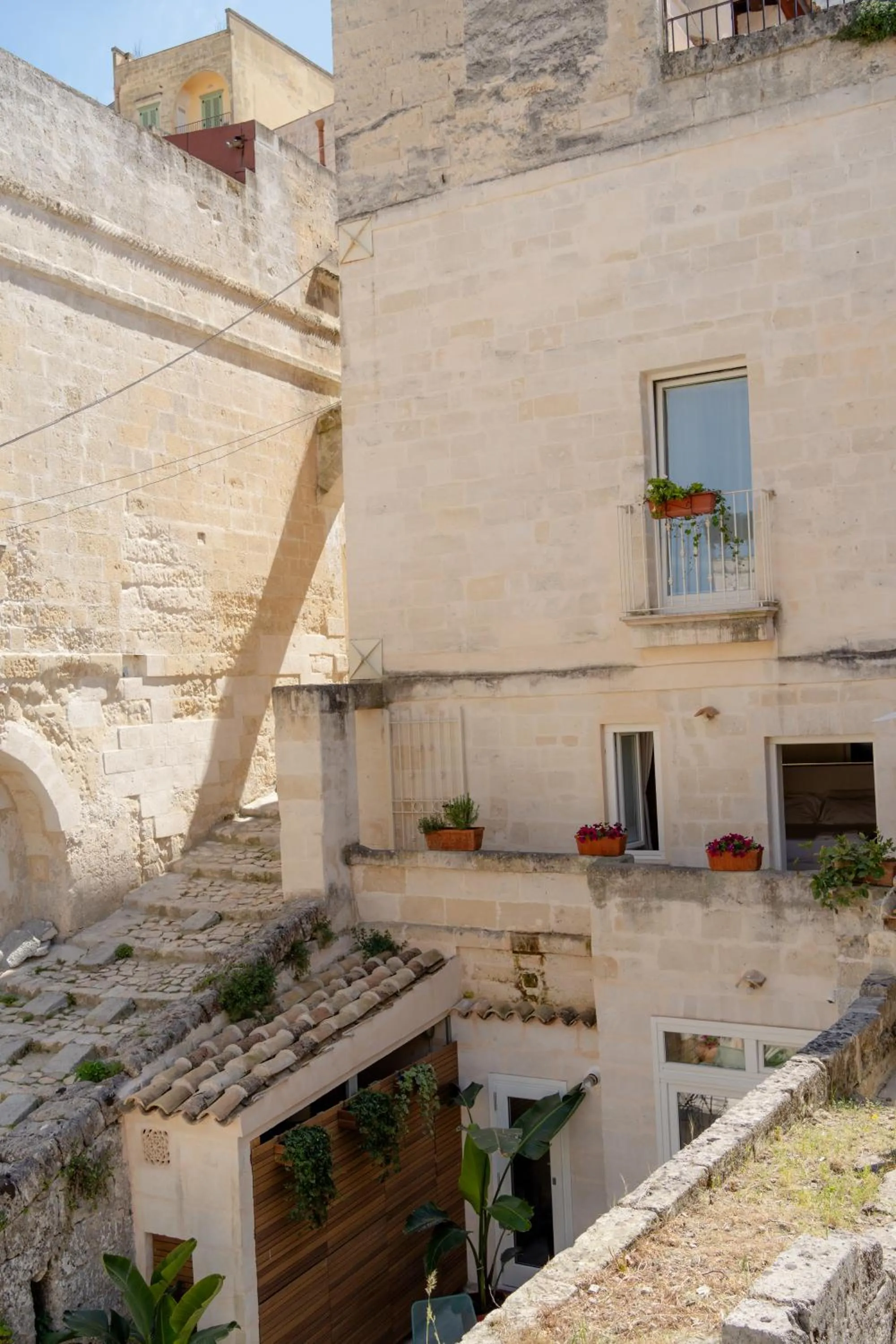 Property building in Endea Suite Rooms & Lounge SPA