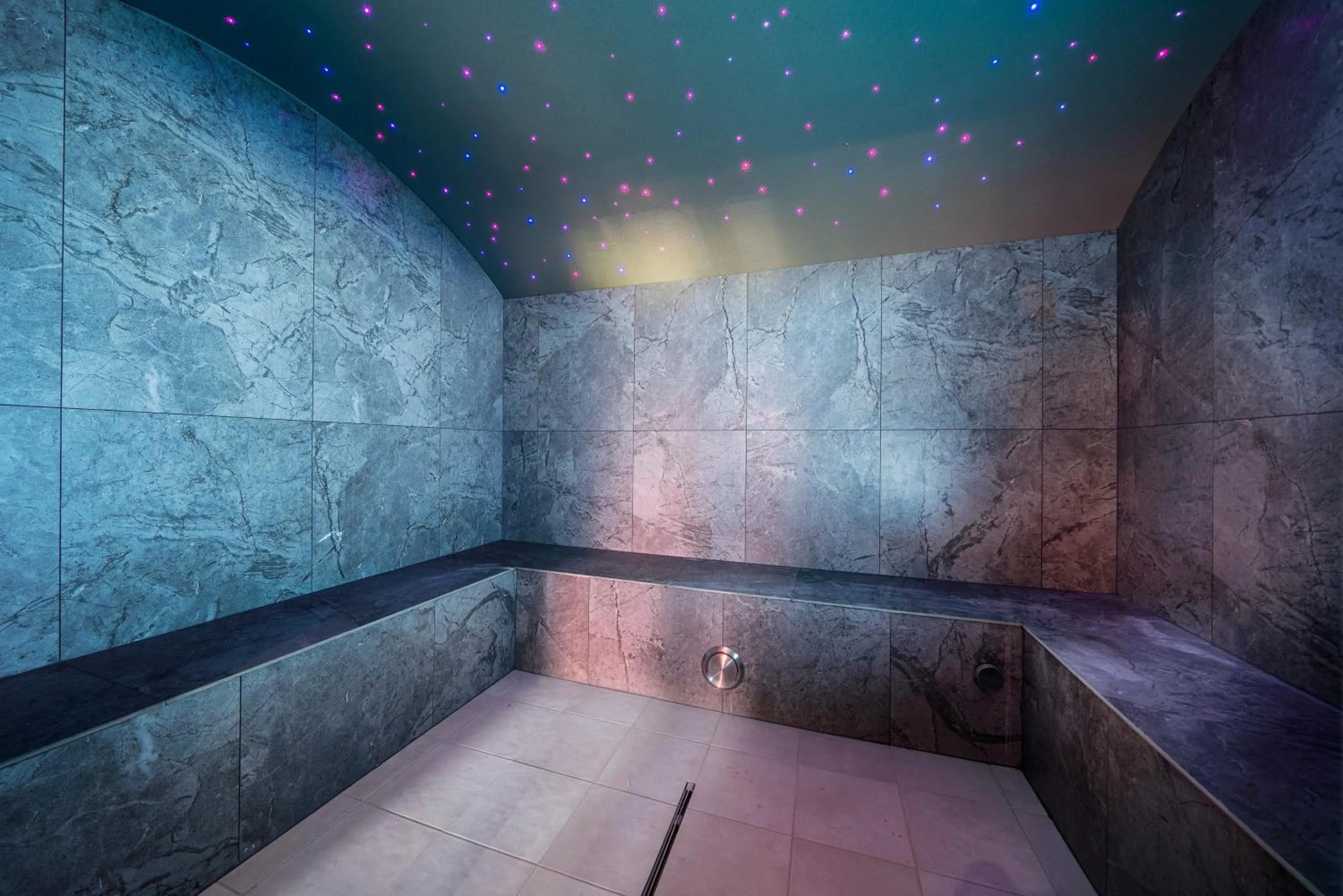 Steam room in Hotel Munsch Restaurant & Wellness, Colmar Nord - Haut-Koenigsbourg