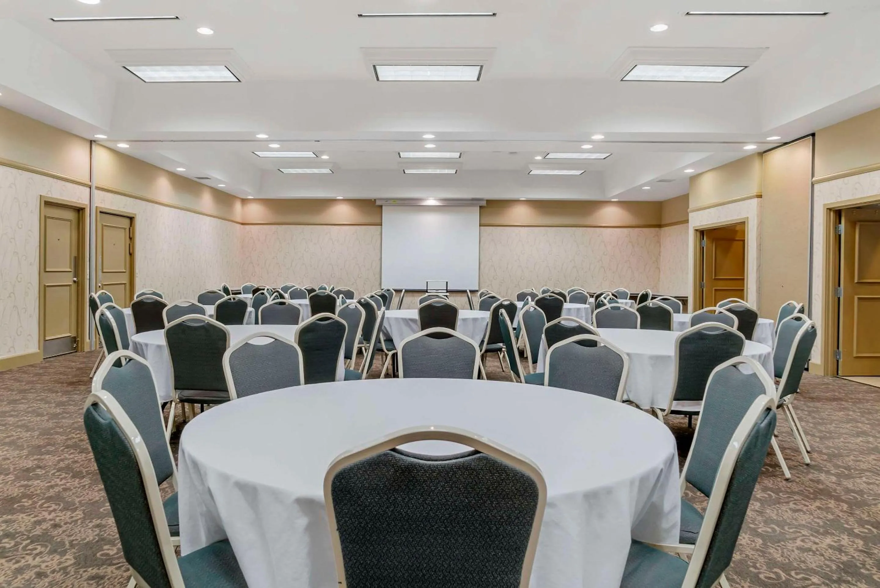 Meeting/conference room in Comfort Inn Plainwell