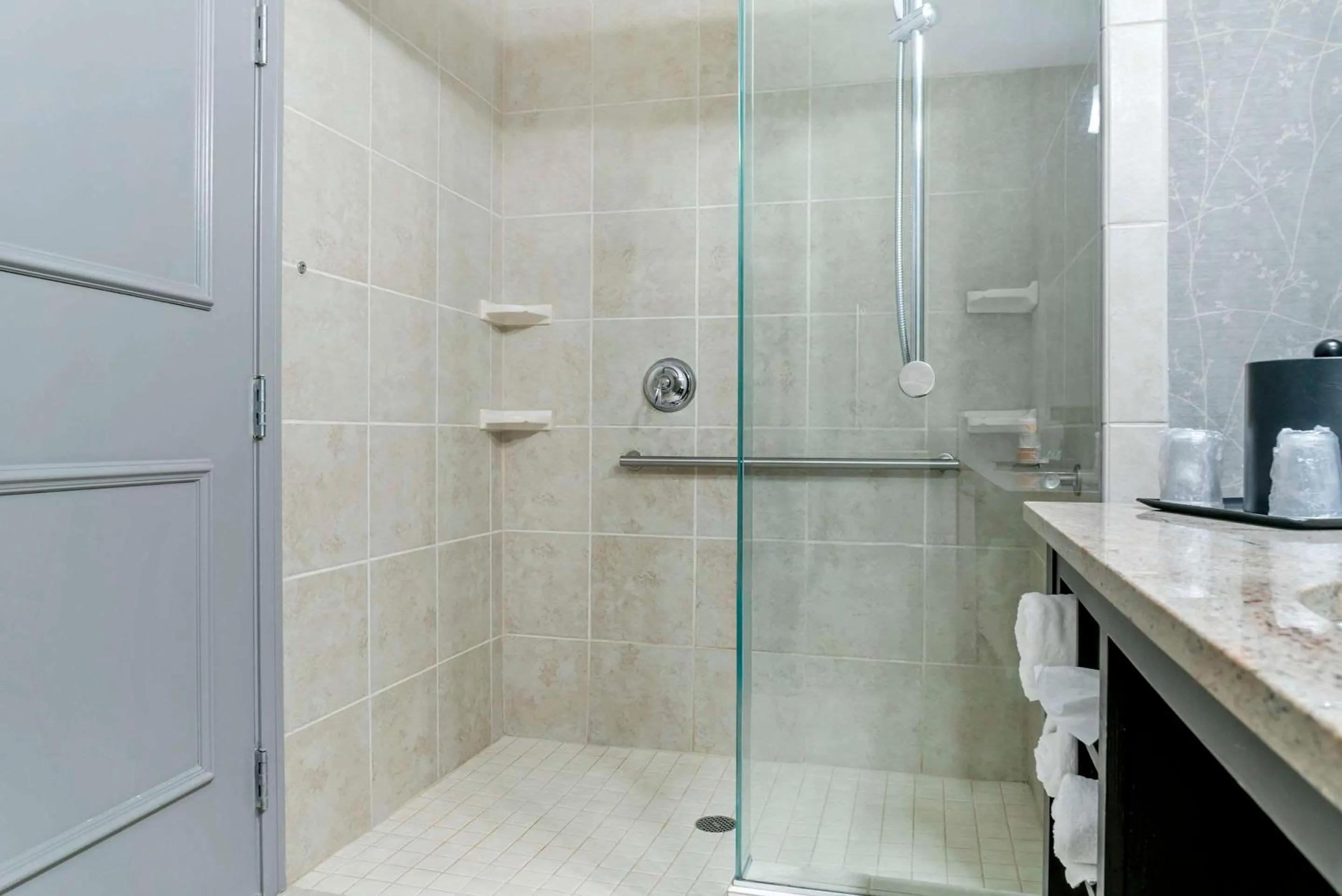 Bedroom in Comfort Inn Plainwell