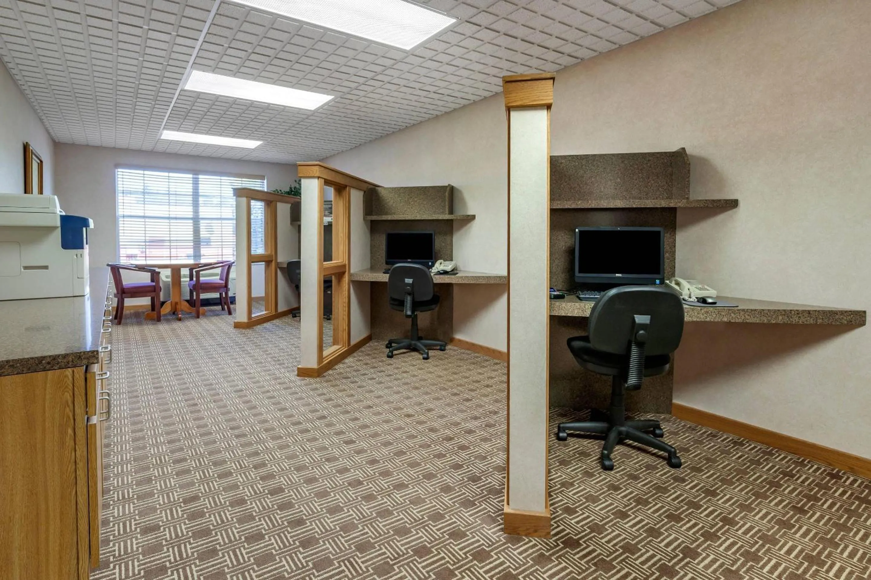 Business facilities in Comfort Suites Marquette