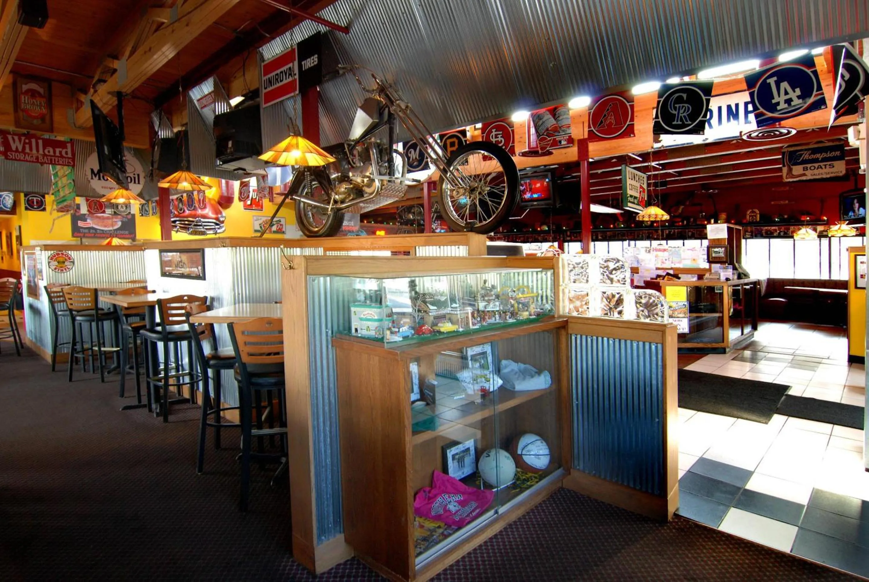 Restaurant/places to eat in Comfort Suites Marquette