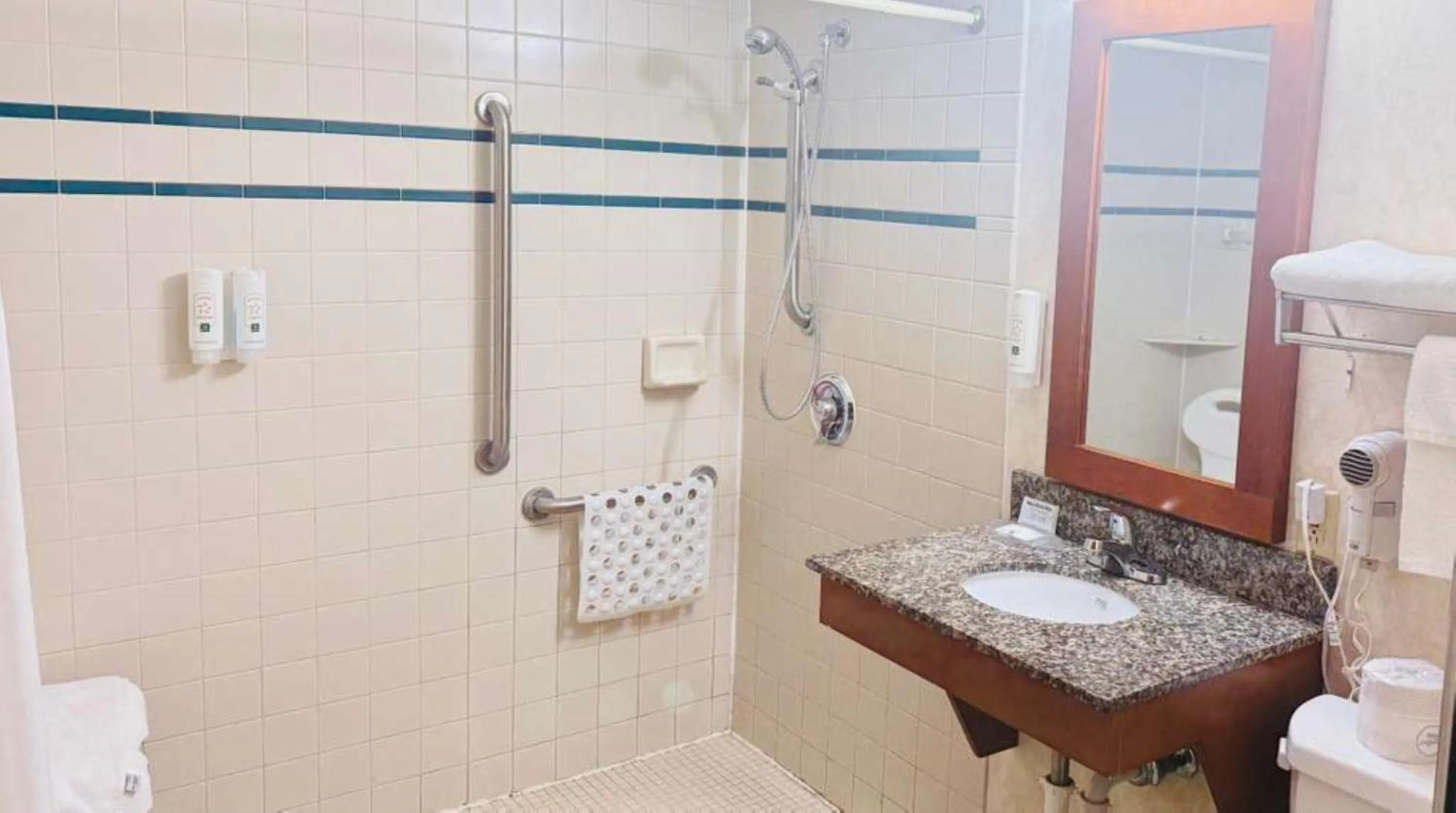 Quality Inn Marshall near University