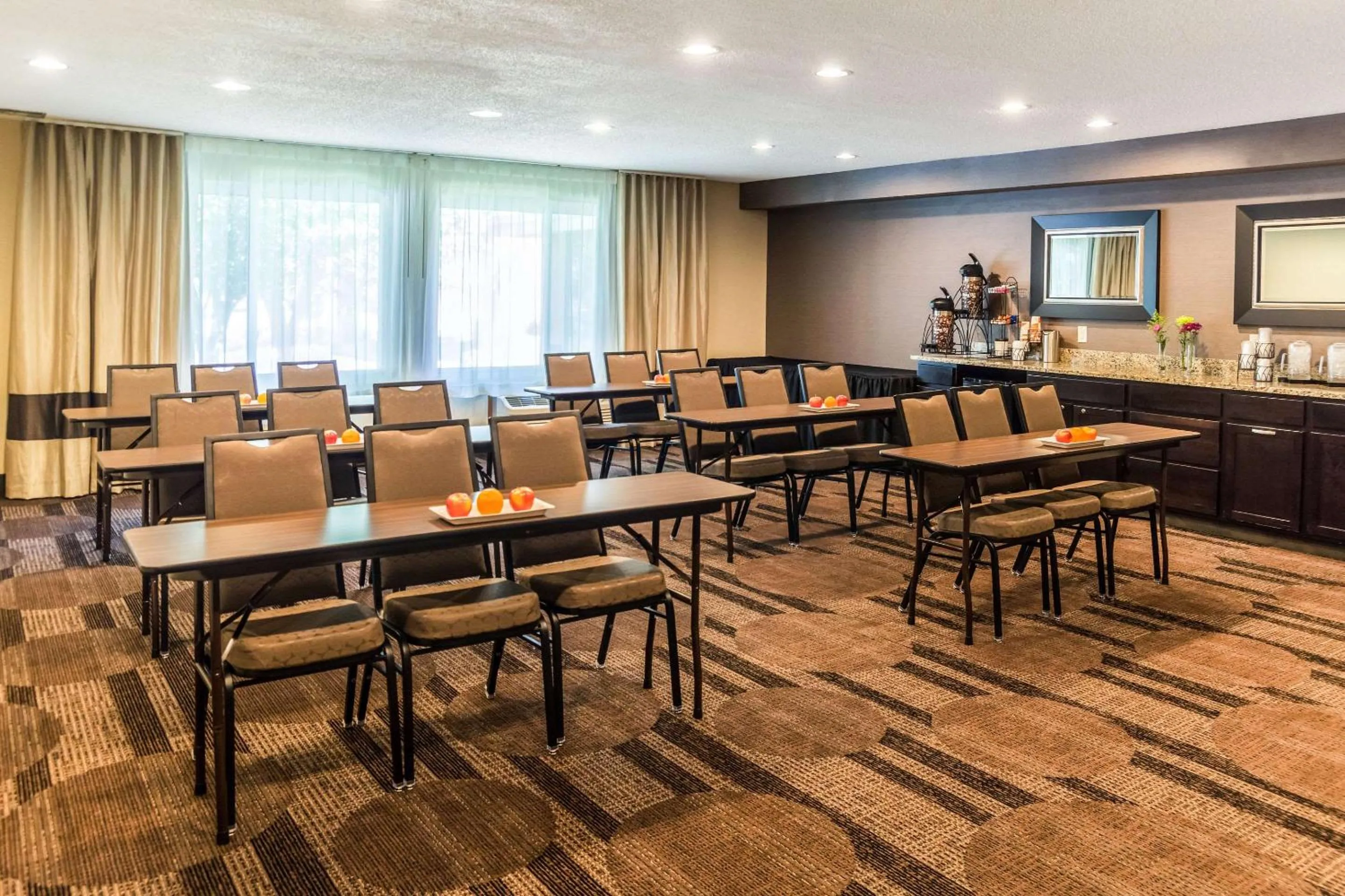 Meeting/conference room in Comfort Inn Duluth West