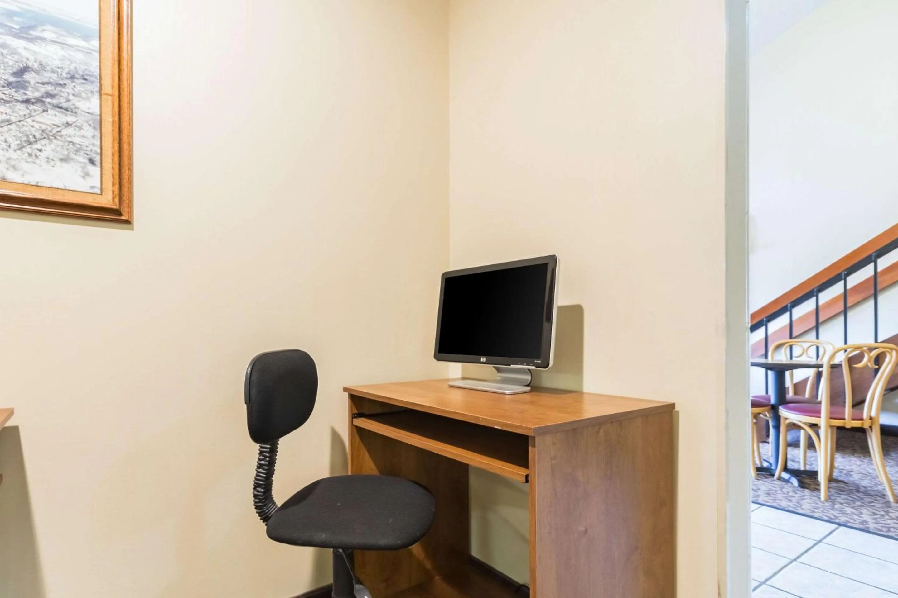 Business facilities in Rodeway Inn