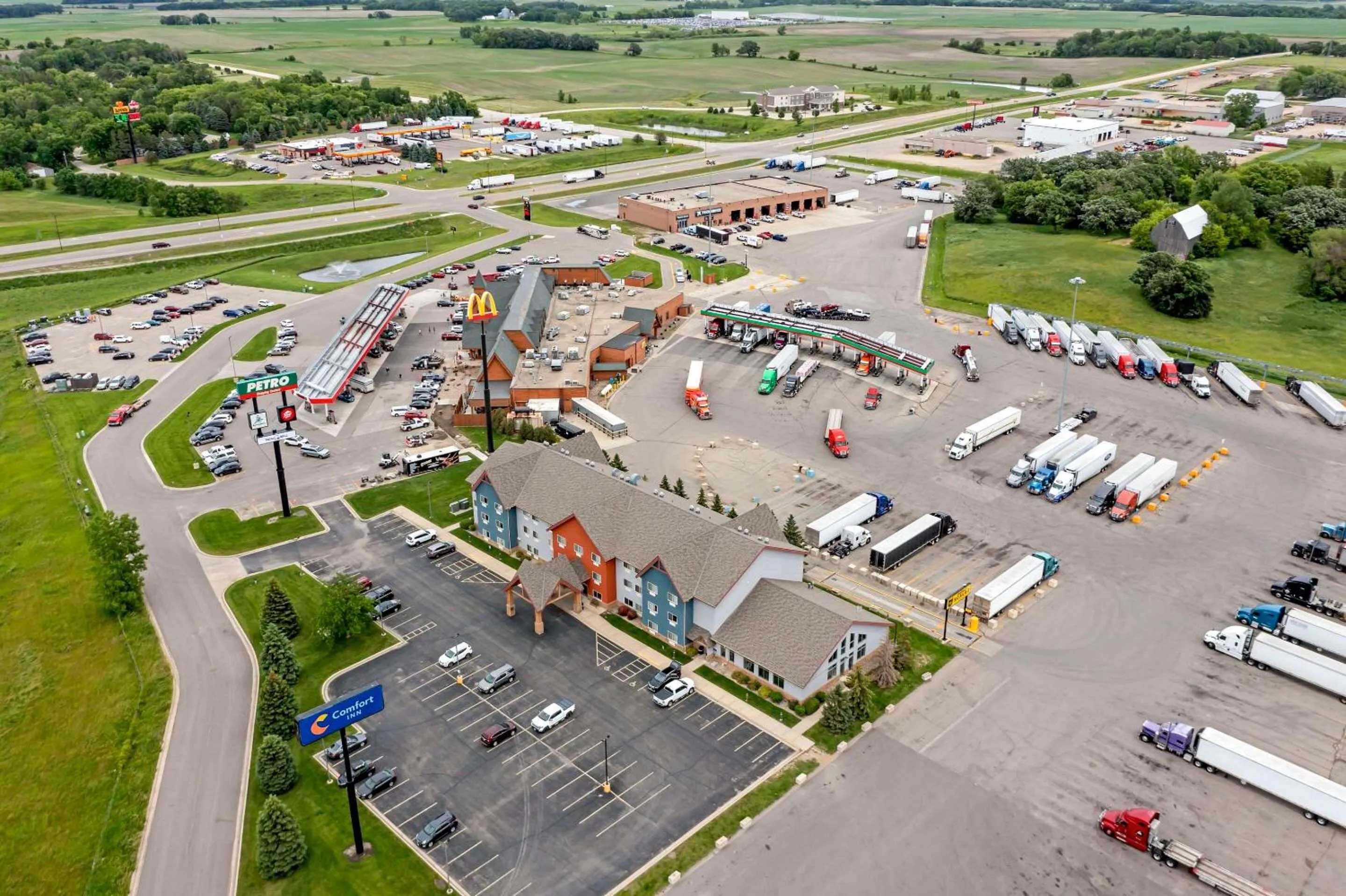 Property building in Comfort Inn Albert Lea at Trails Travel Center