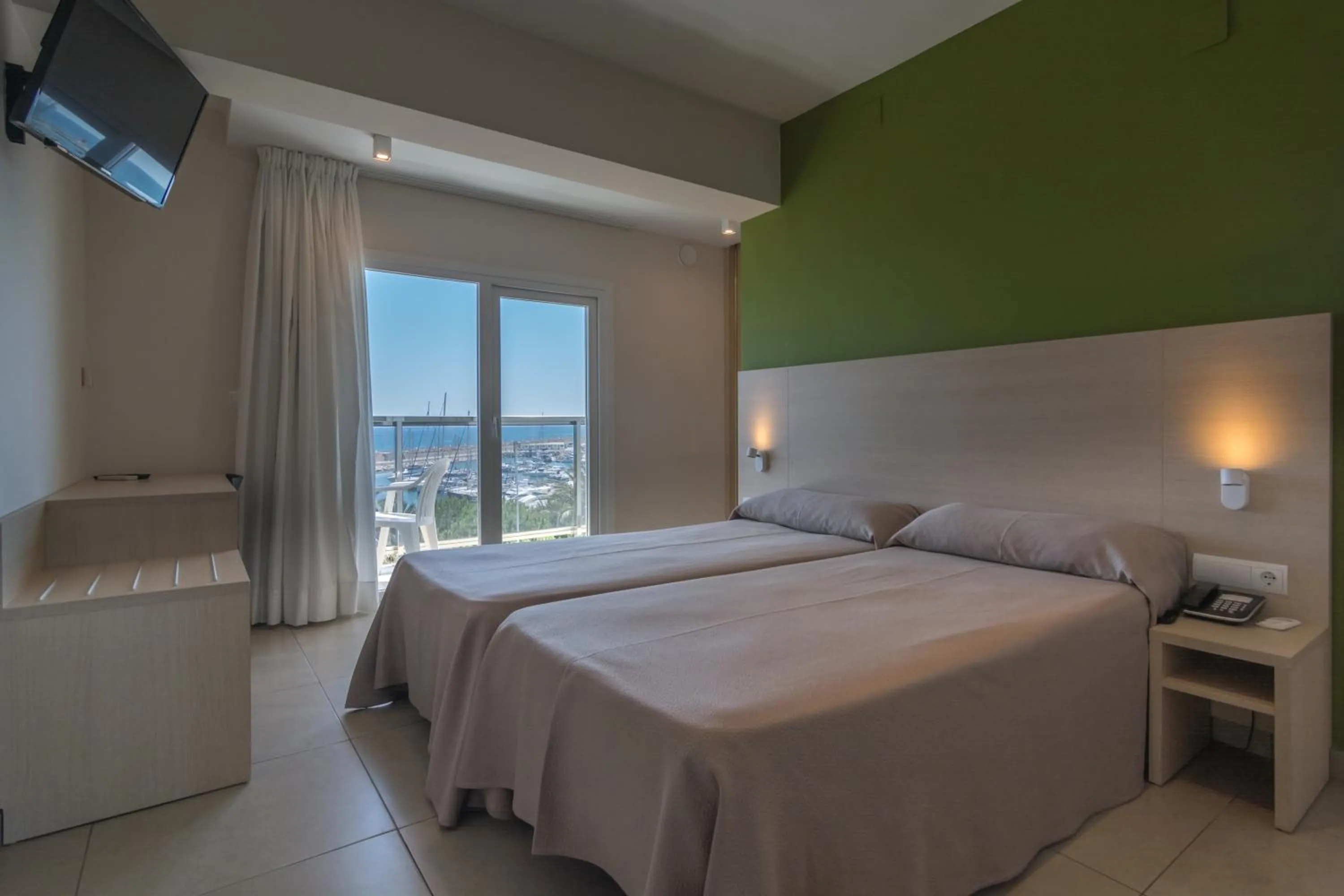 Photo of the whole room, Bed in Hotel San Luis