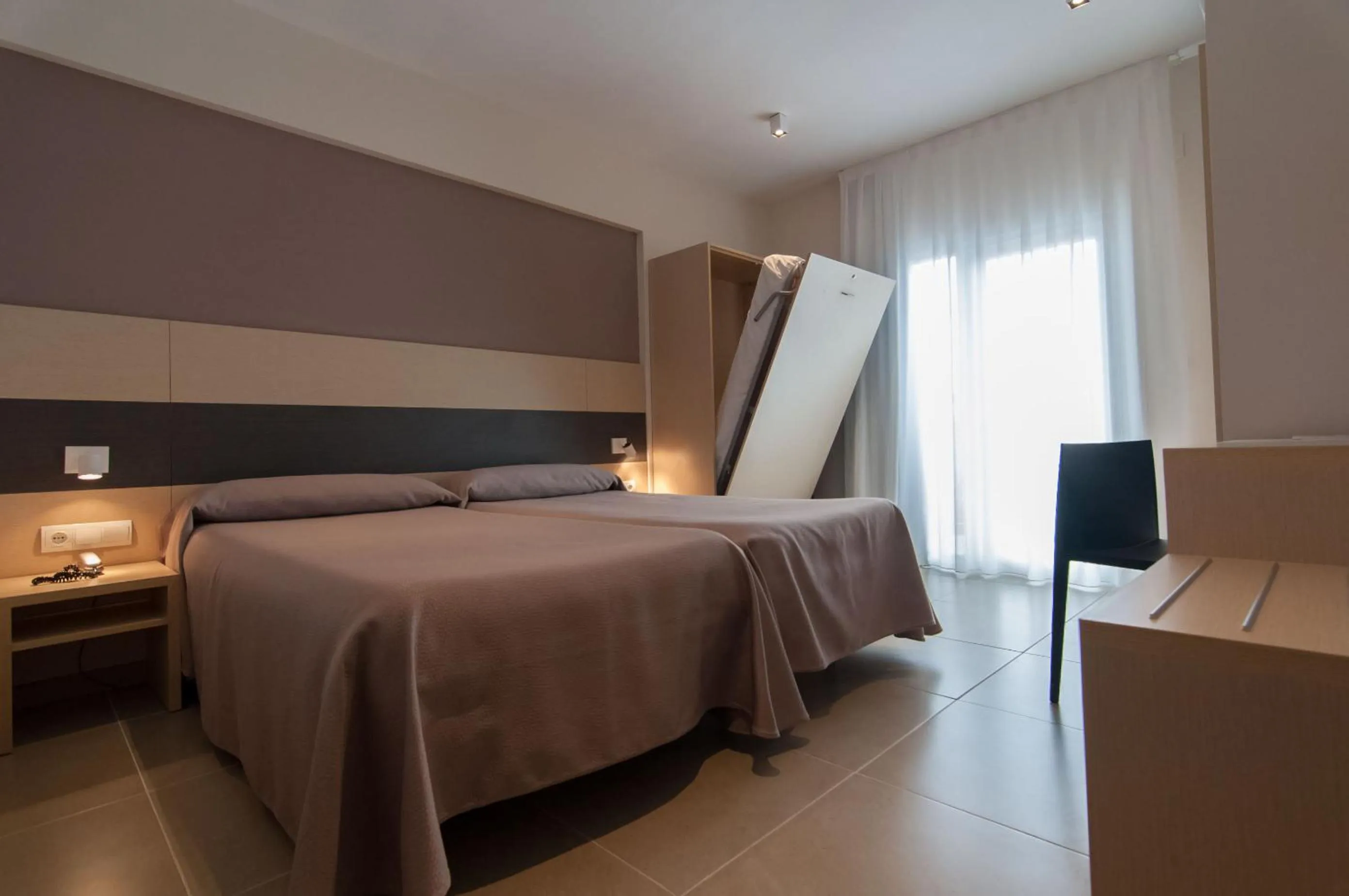 Photo of the whole room, Bed in Hotel San Luis