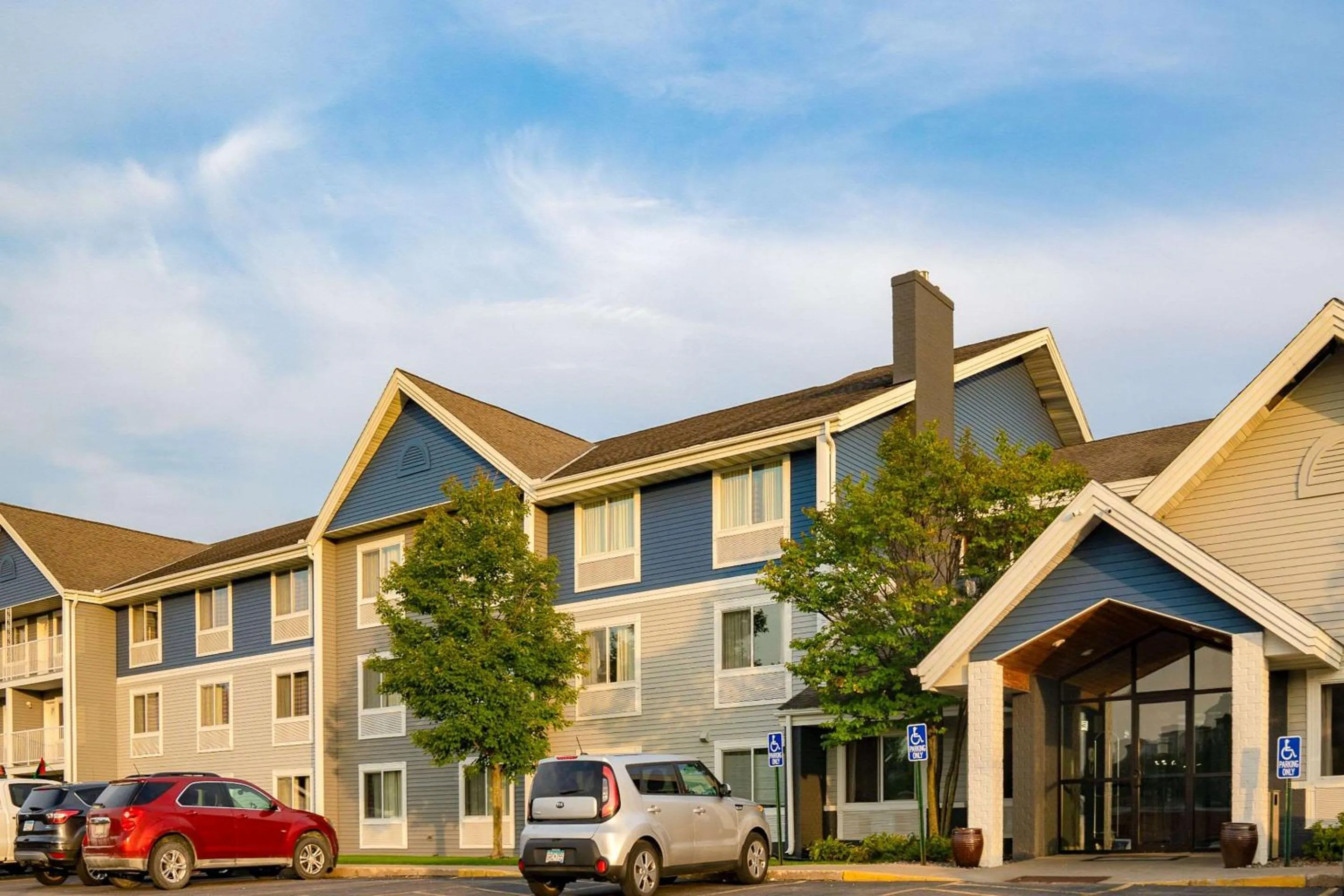 Property building in Quality Inn near Medical Center