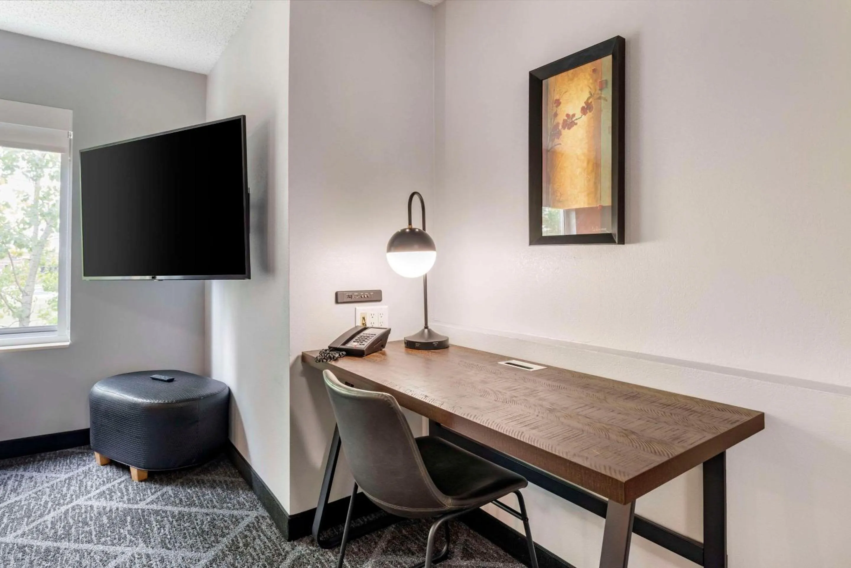 Bedroom in Cambria Hotel Minneapolis Maple Grove