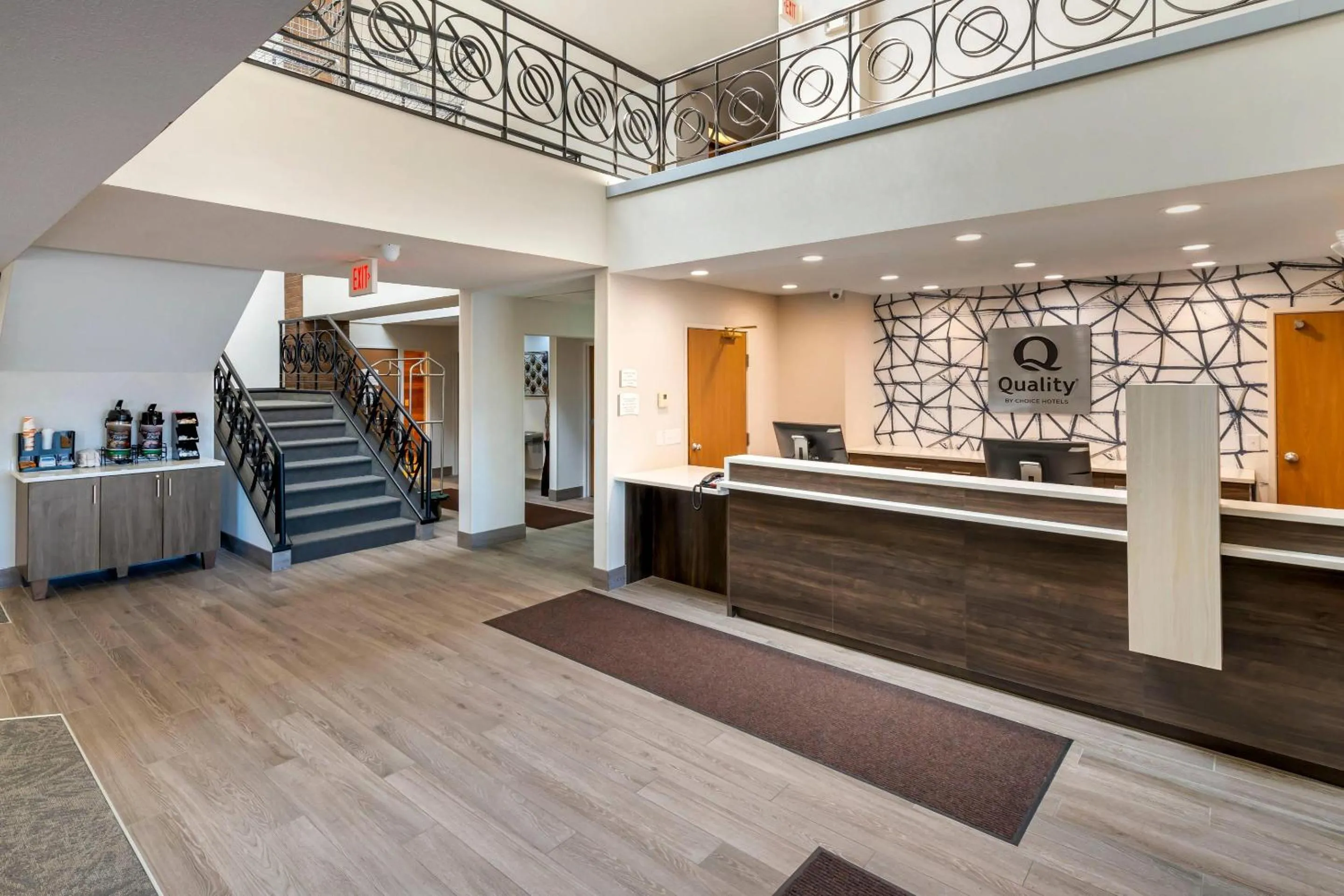 Lobby or reception in Quality Inn St Cloud West