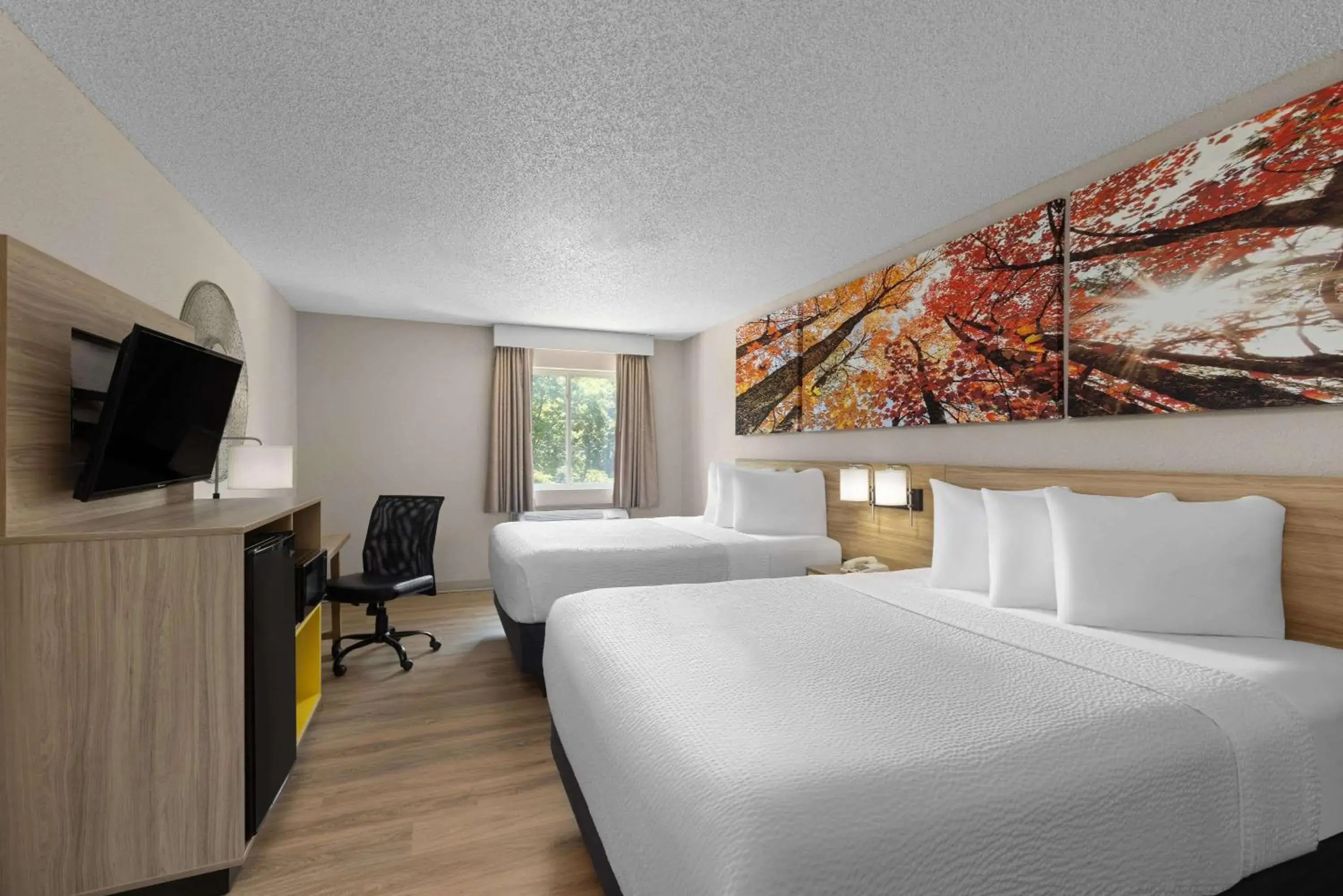 Queen Room with Two Queen Beds - Non-Smoking in Days Inn by Wyndham Carthage Queen Room with Two Queen Beds - Non-Smoking in Days Inn by Wyndham Carthage