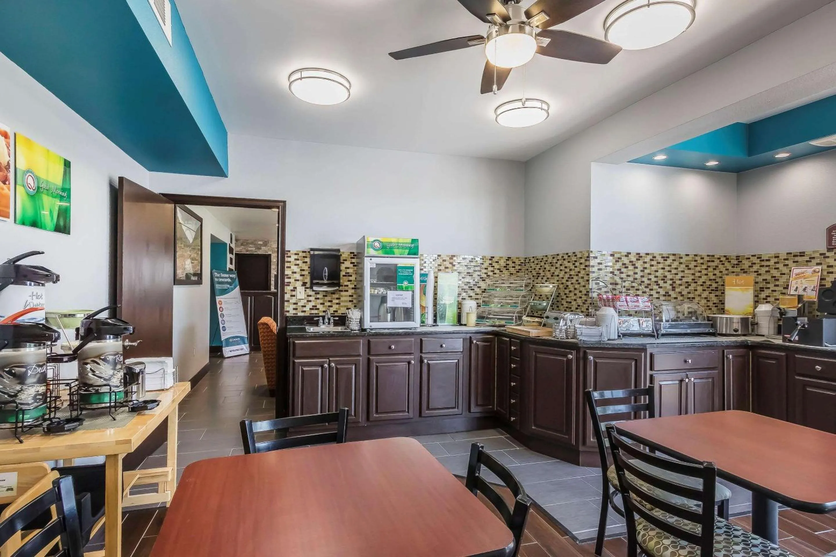 Restaurant/places to eat in Quality Inn Charleston - Sikeston