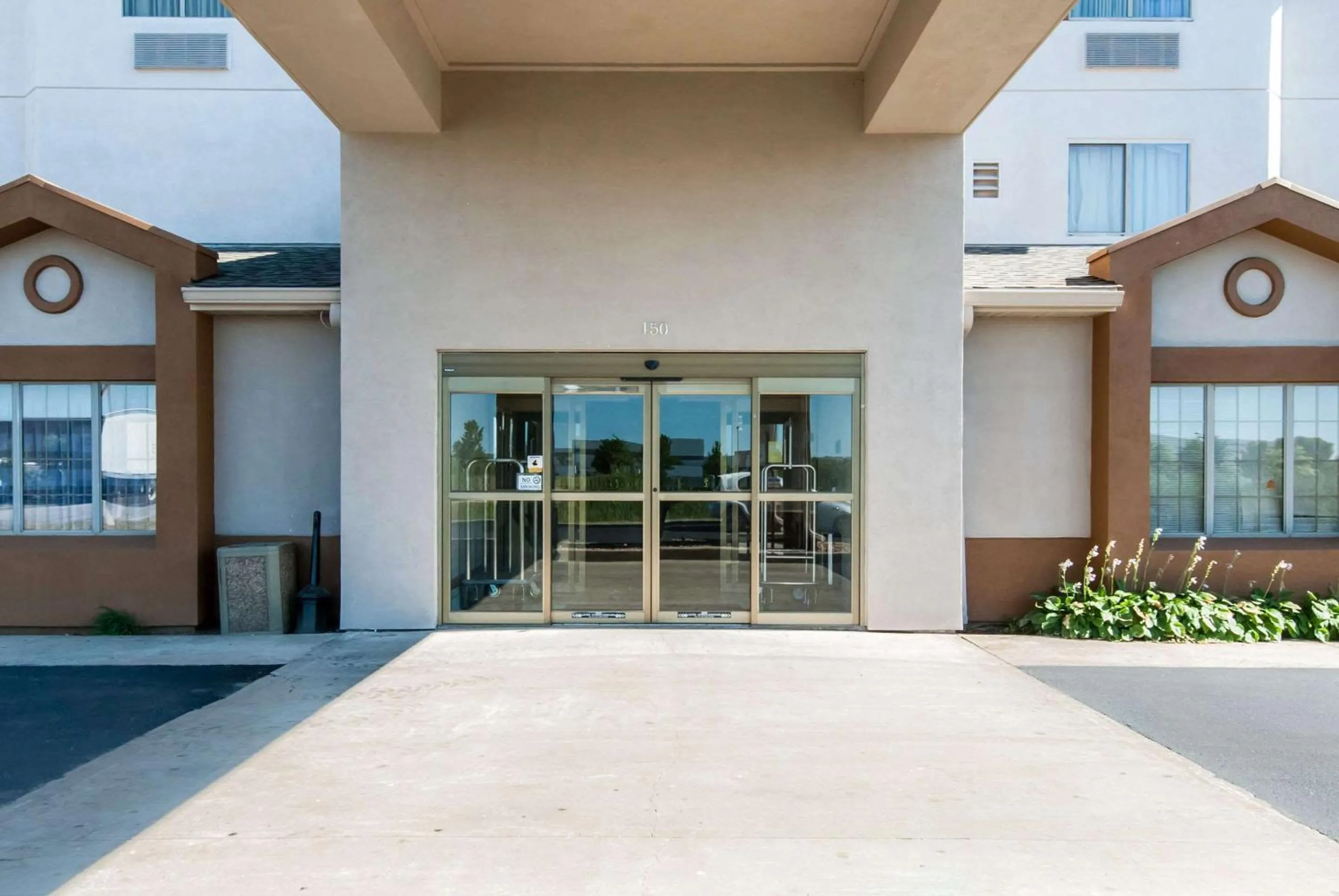 Property building in Sleep Inn