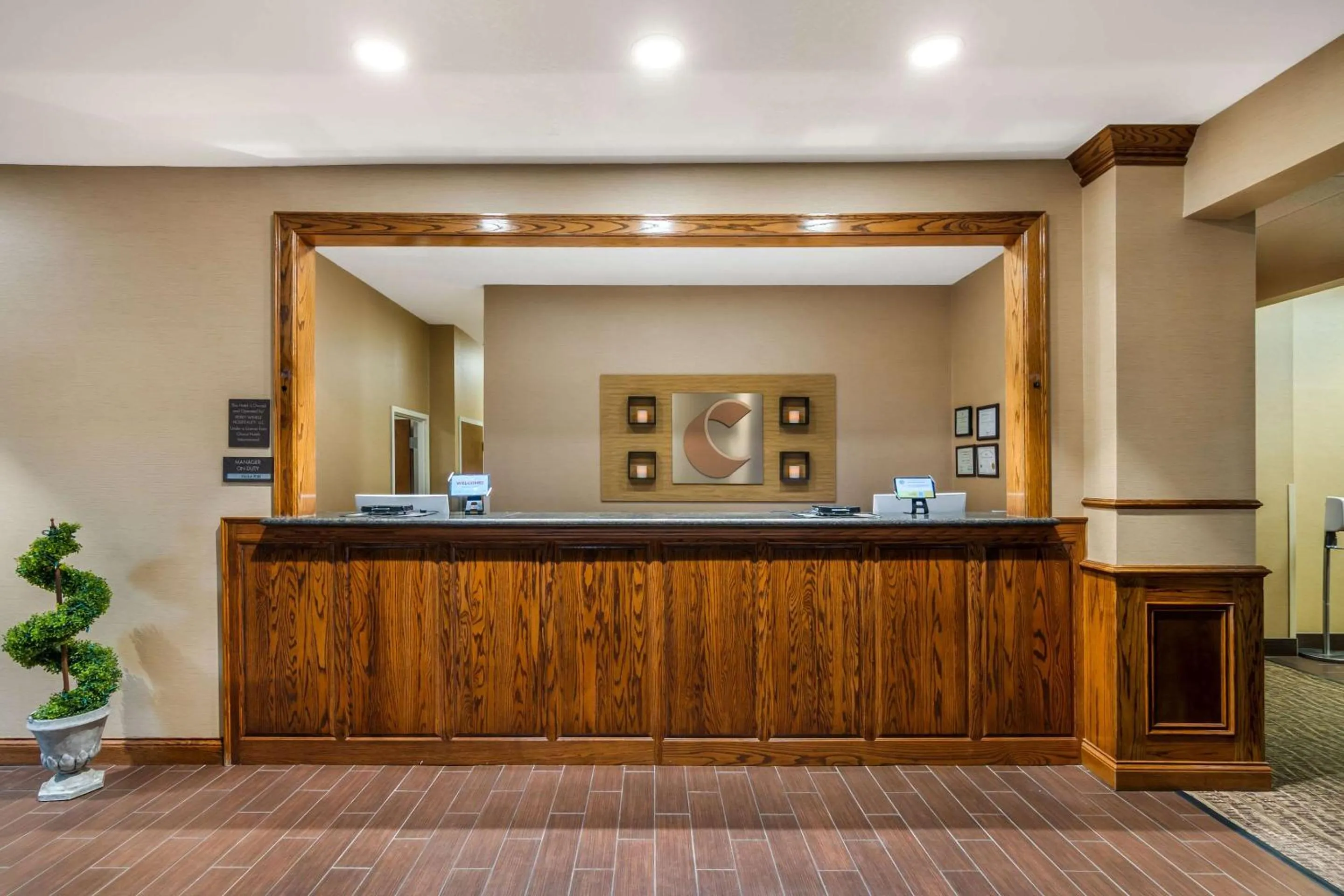 Lobby or reception in Comfort Suites - Jefferson City