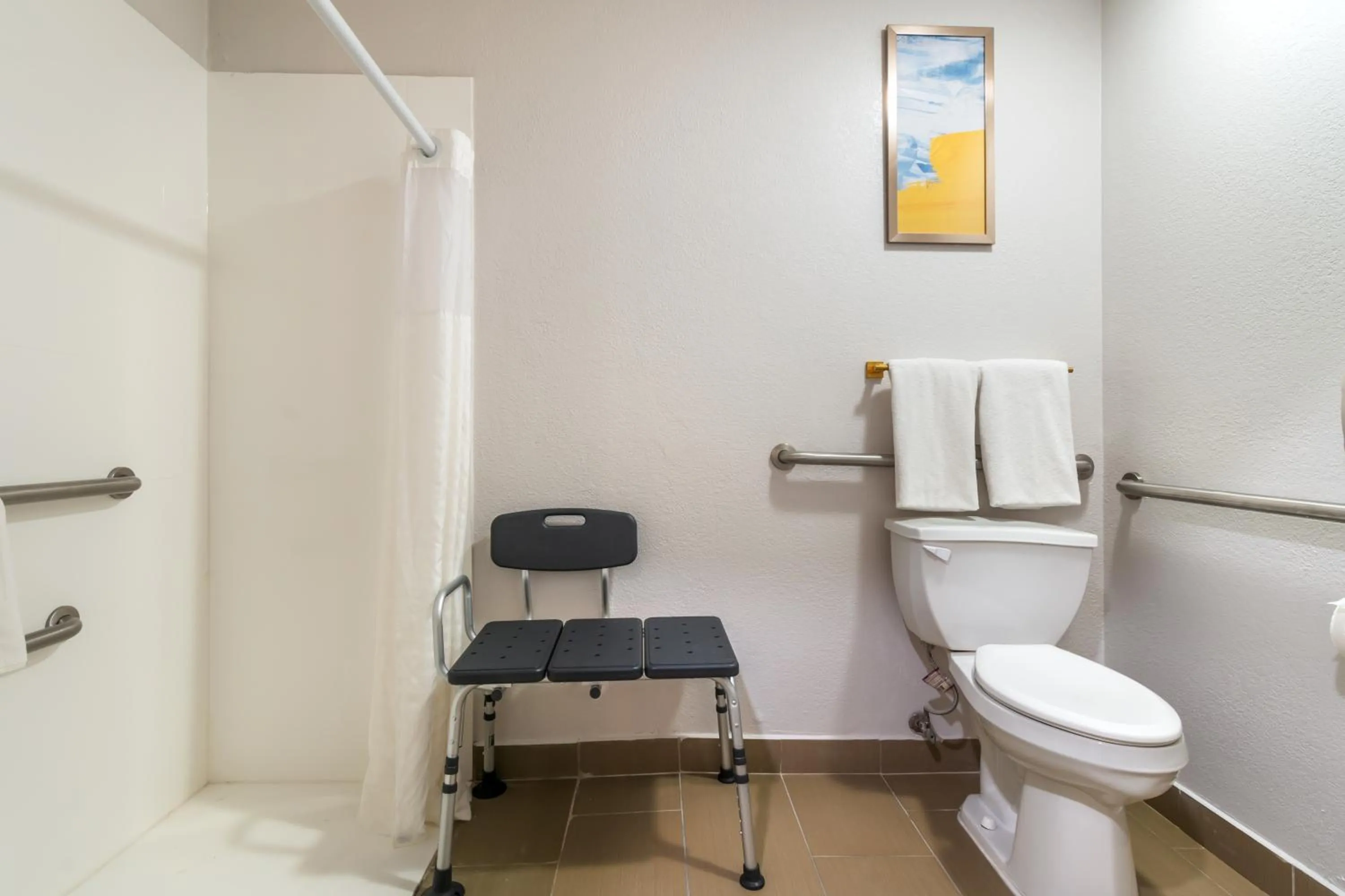 Shower in Comfort Inn & Suites Chesterfield - St Louis