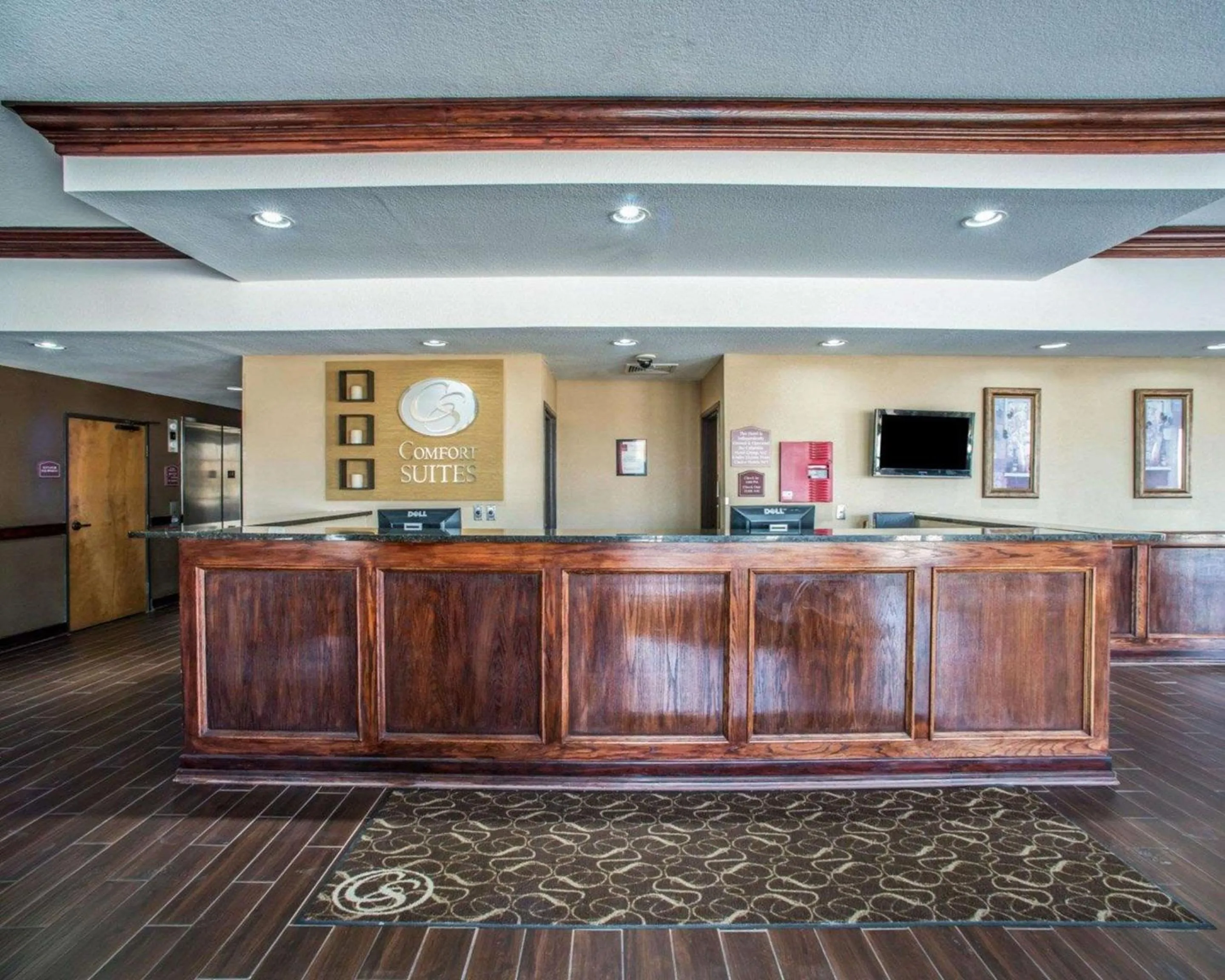 Lobby or reception in Comfort Suites Columbia - University Area