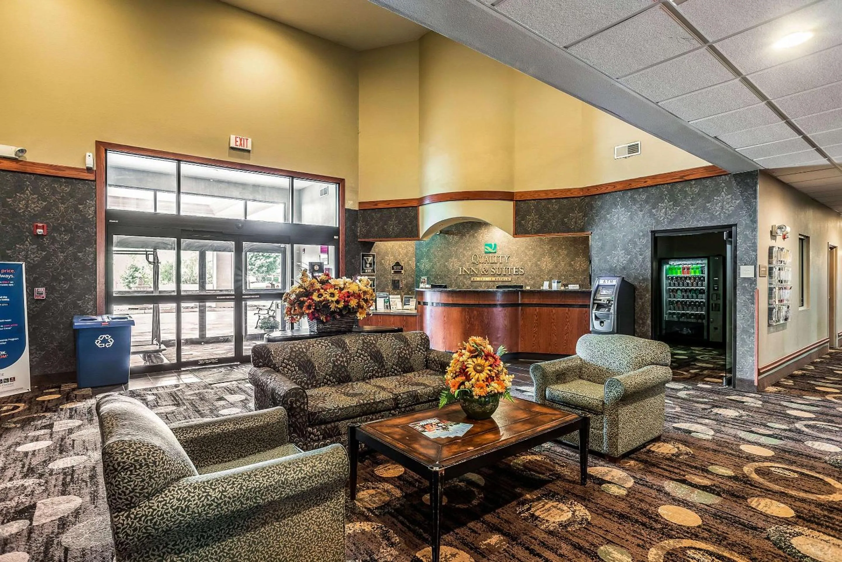 Lobby or reception in Quality Inn & Suites Hannibal West
