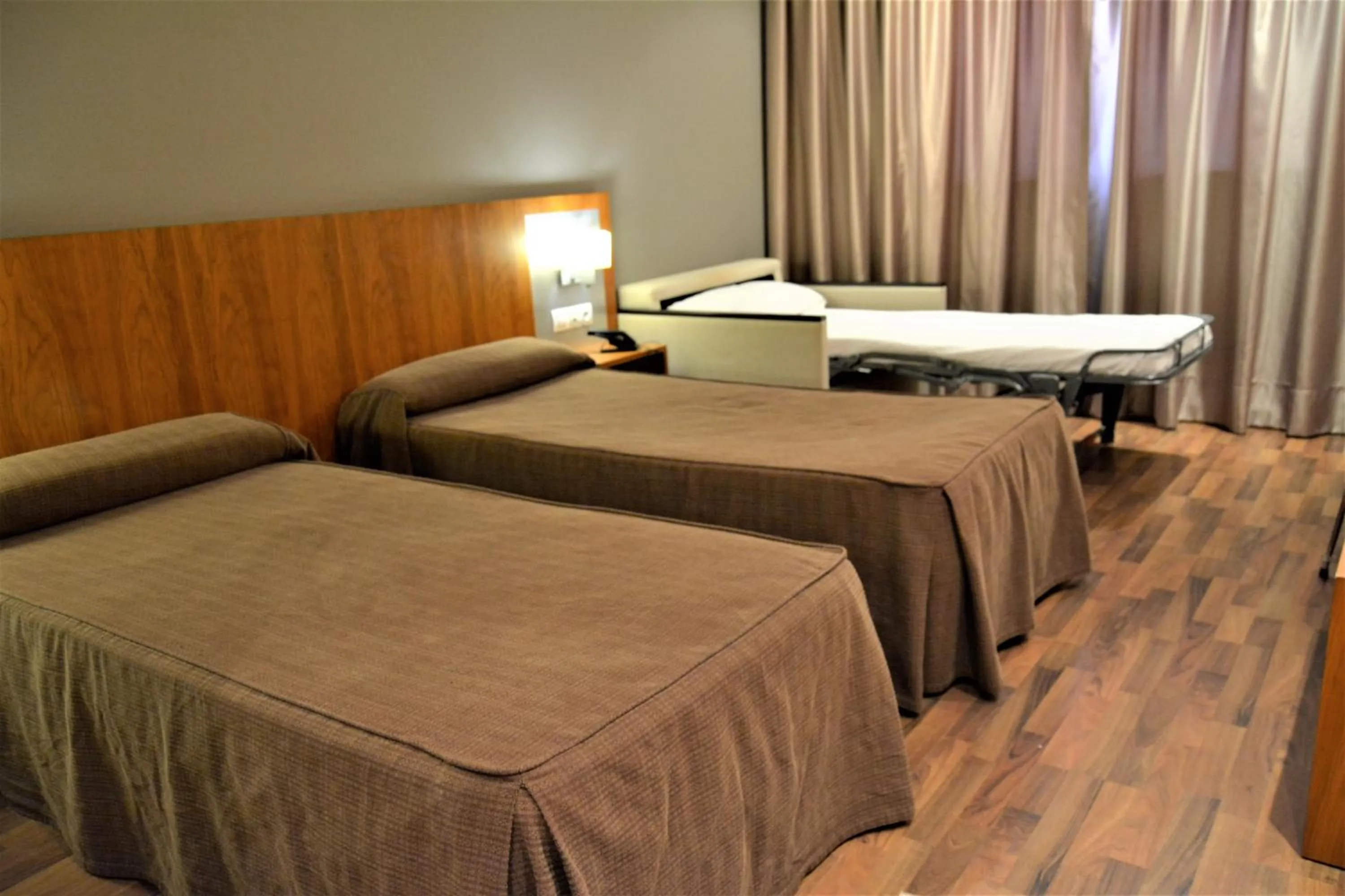 Photo of the whole room, Bed in Hotel AS Torrent