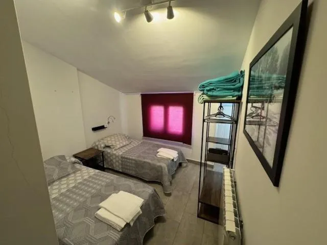 Triple Room with Shared Bathroom in Carpe Viam